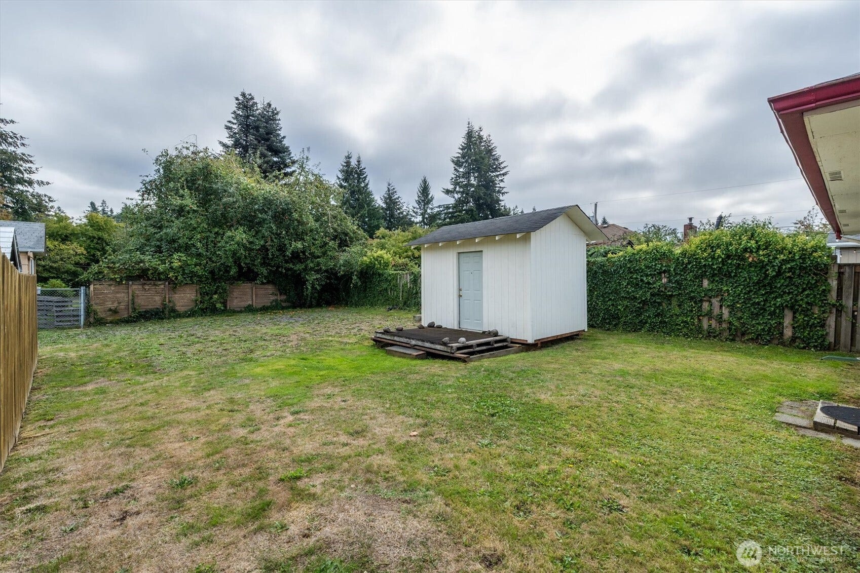 1002 N 10th Avenue, Kelso, WA 98626