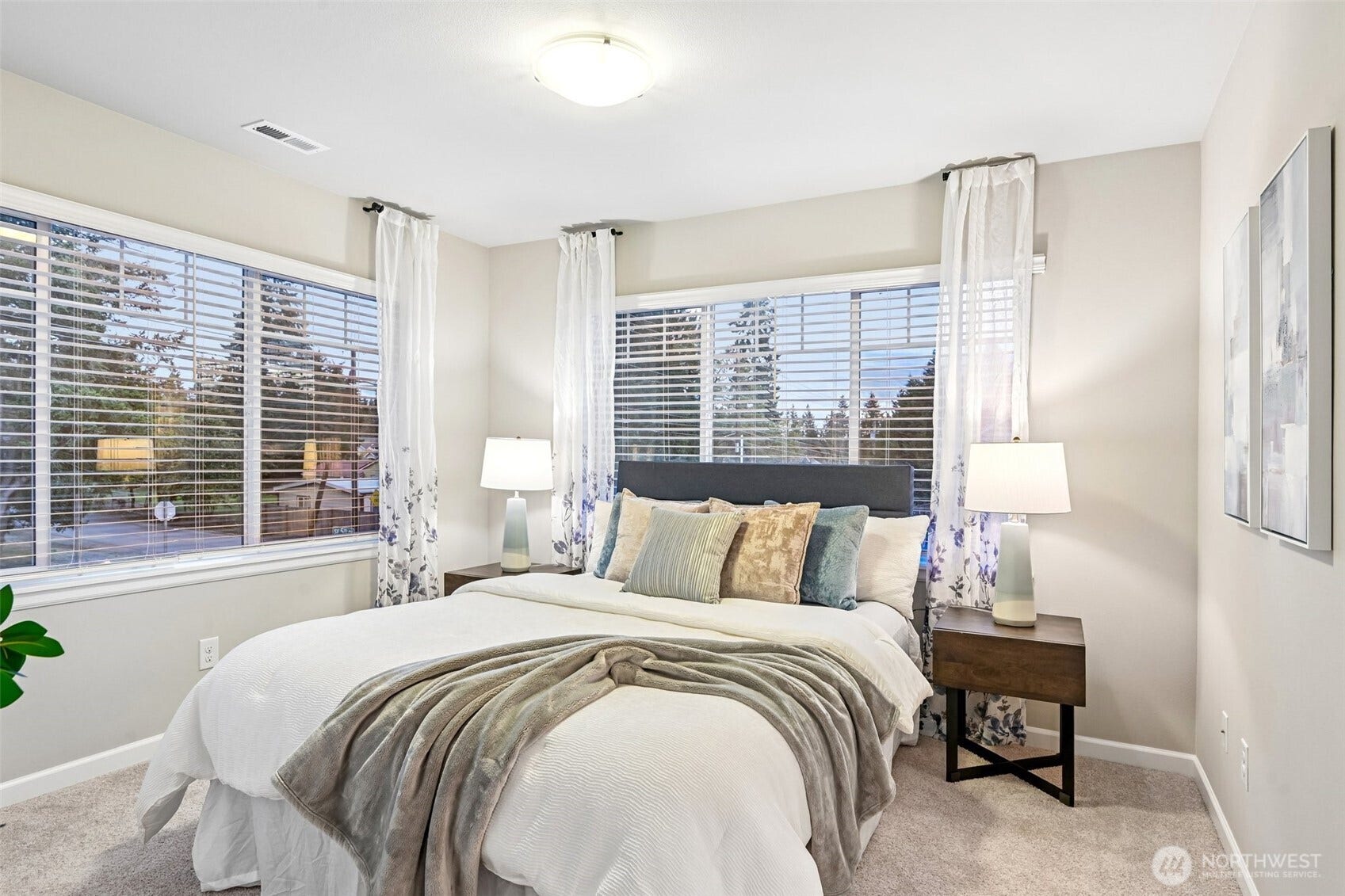 6414 SE 5th Place, Renton, WA 98059 6414 SE 5th Place, Renton, WA 98059