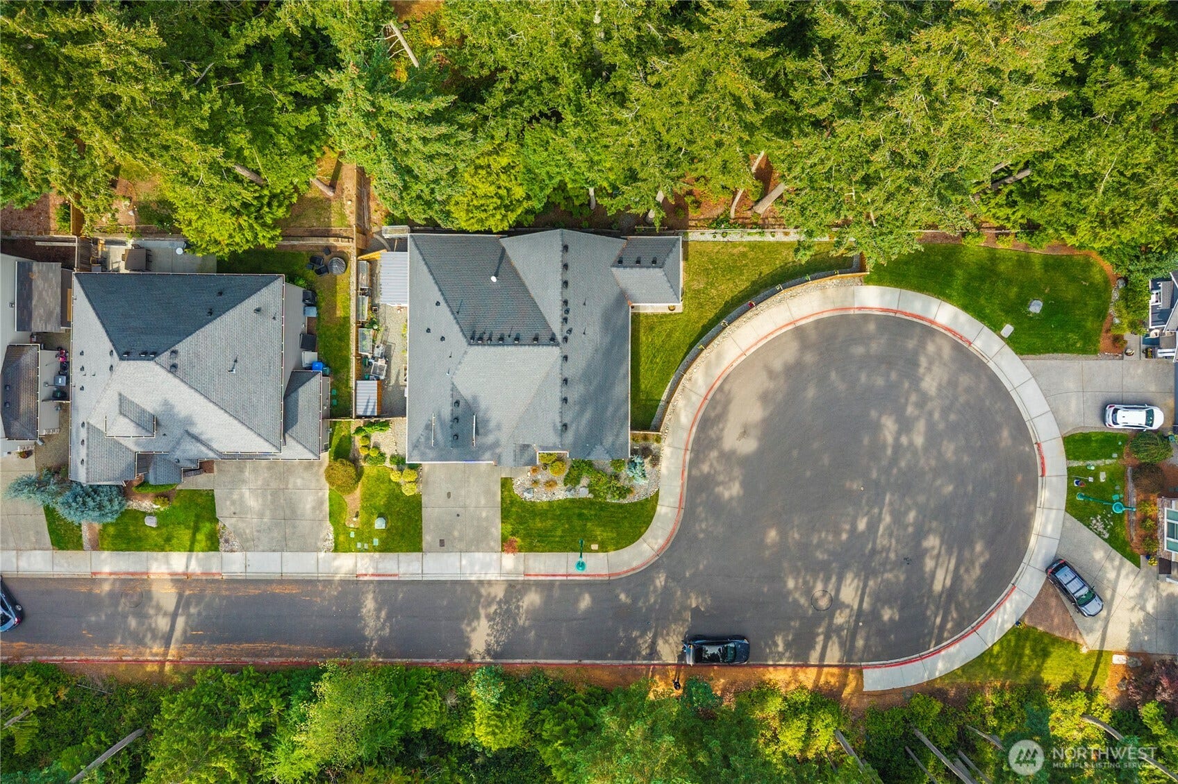 3413 Fox Court, Gig Harbor, WA 98335 Backing to a greenbelt means always having a natural view out your windows!