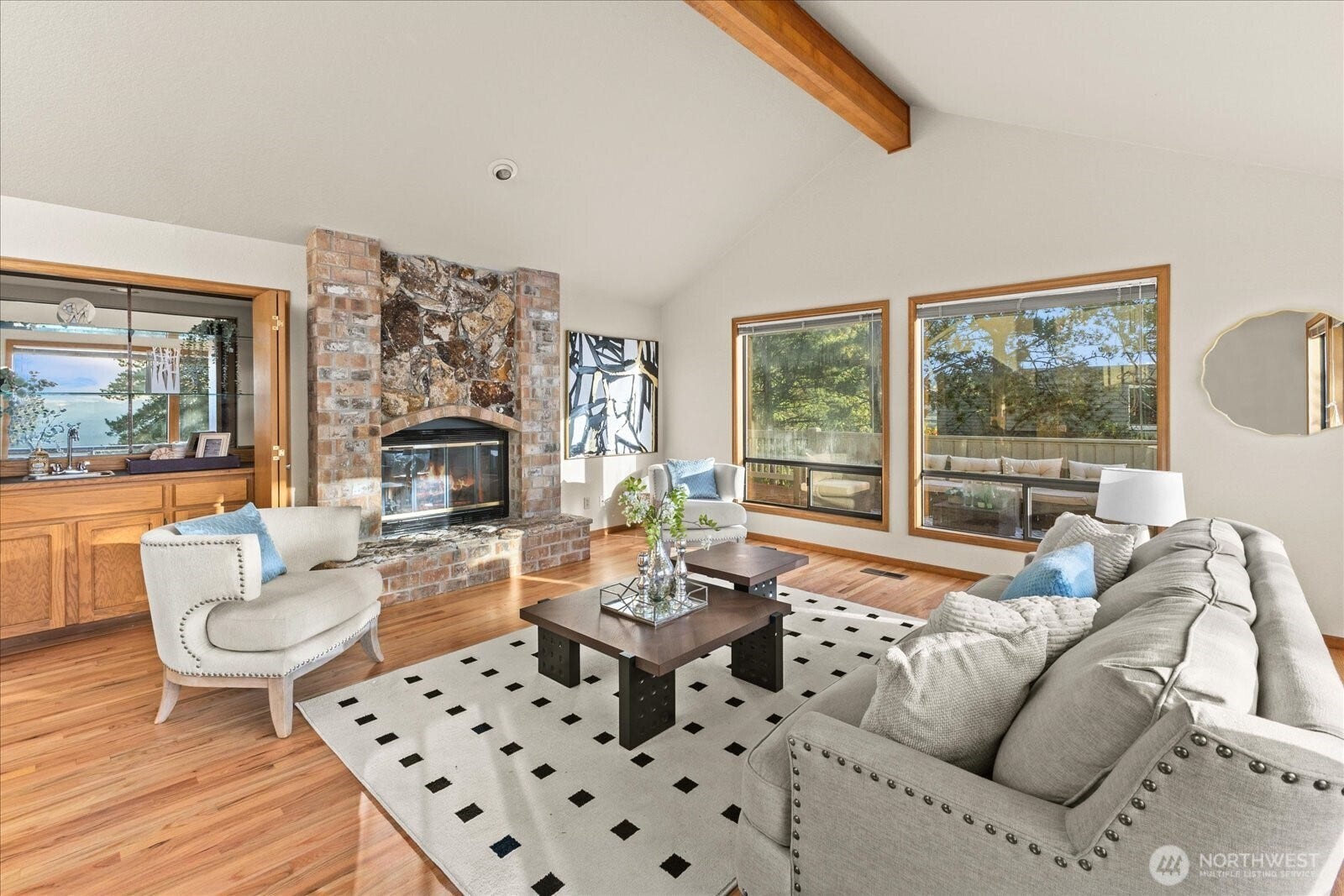 Formal Living Room with Wet Bar