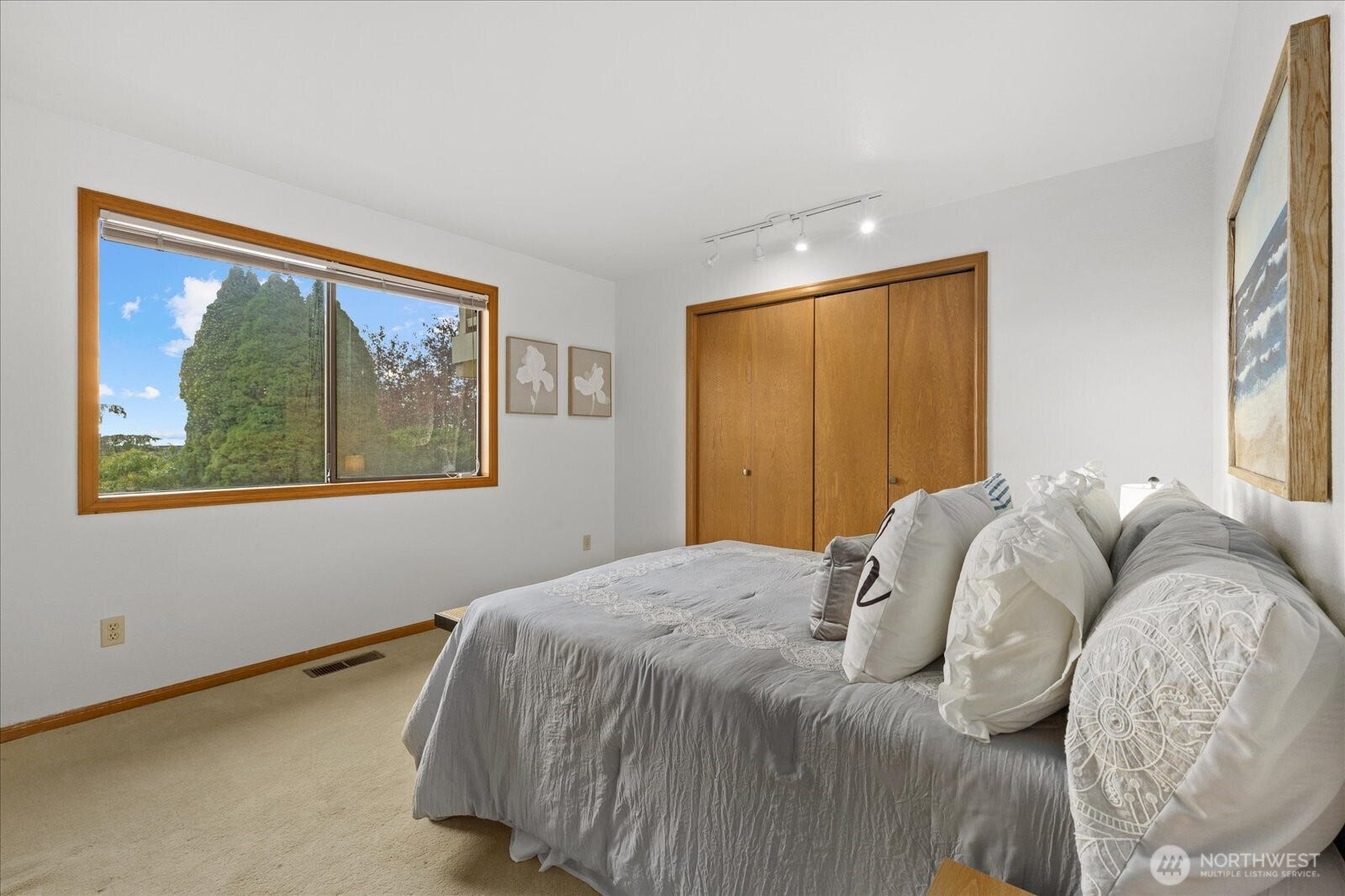 Basement Bedroom 1