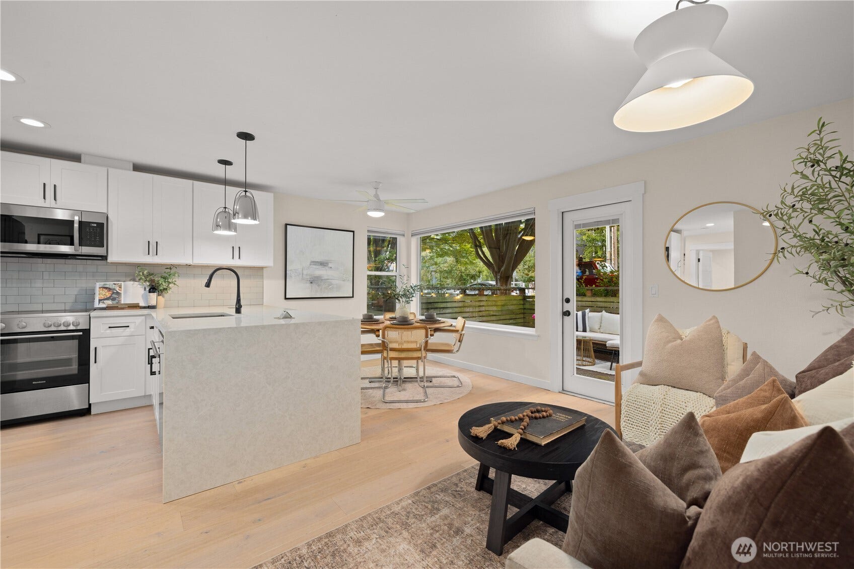 3420 Burke Avenue N, #A103, Seattle, WA 98103 3420 Burke Avenue N, #A103, Seattle, WA 98103