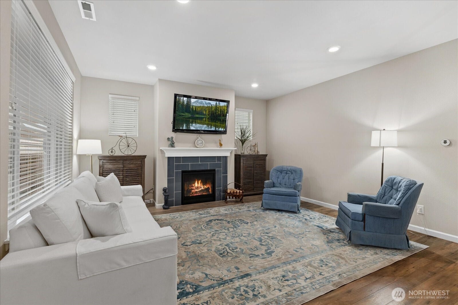 10419 11th Street Ct E, Edgewood, WA 98372 10419 11th Street Ct E, Edgewood, WA 98372