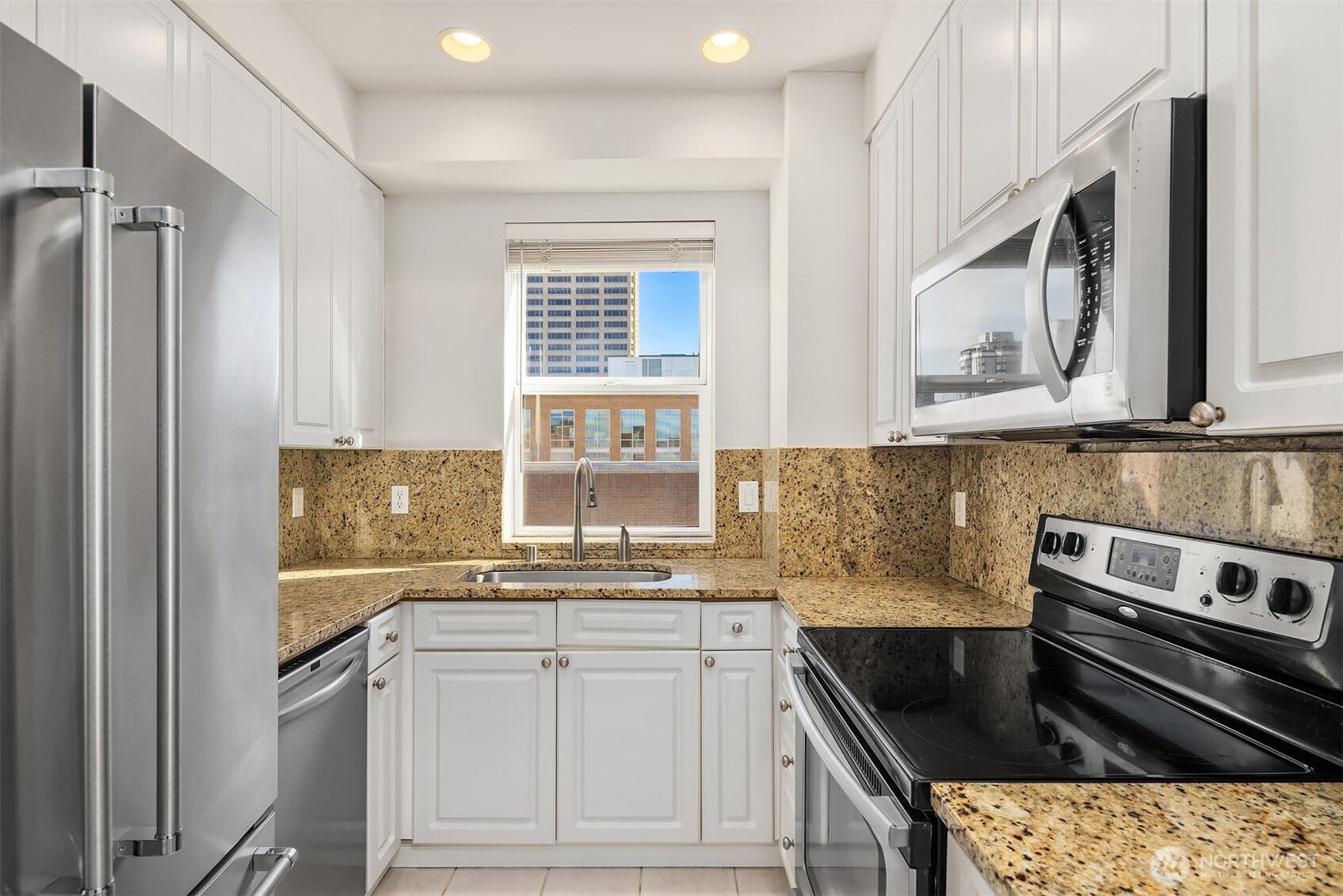 4343 Roosevelt Way NE, #601, Seattle, WA 98105 4343 Roosevelt Way NE, #601, Seattle, WA 98105