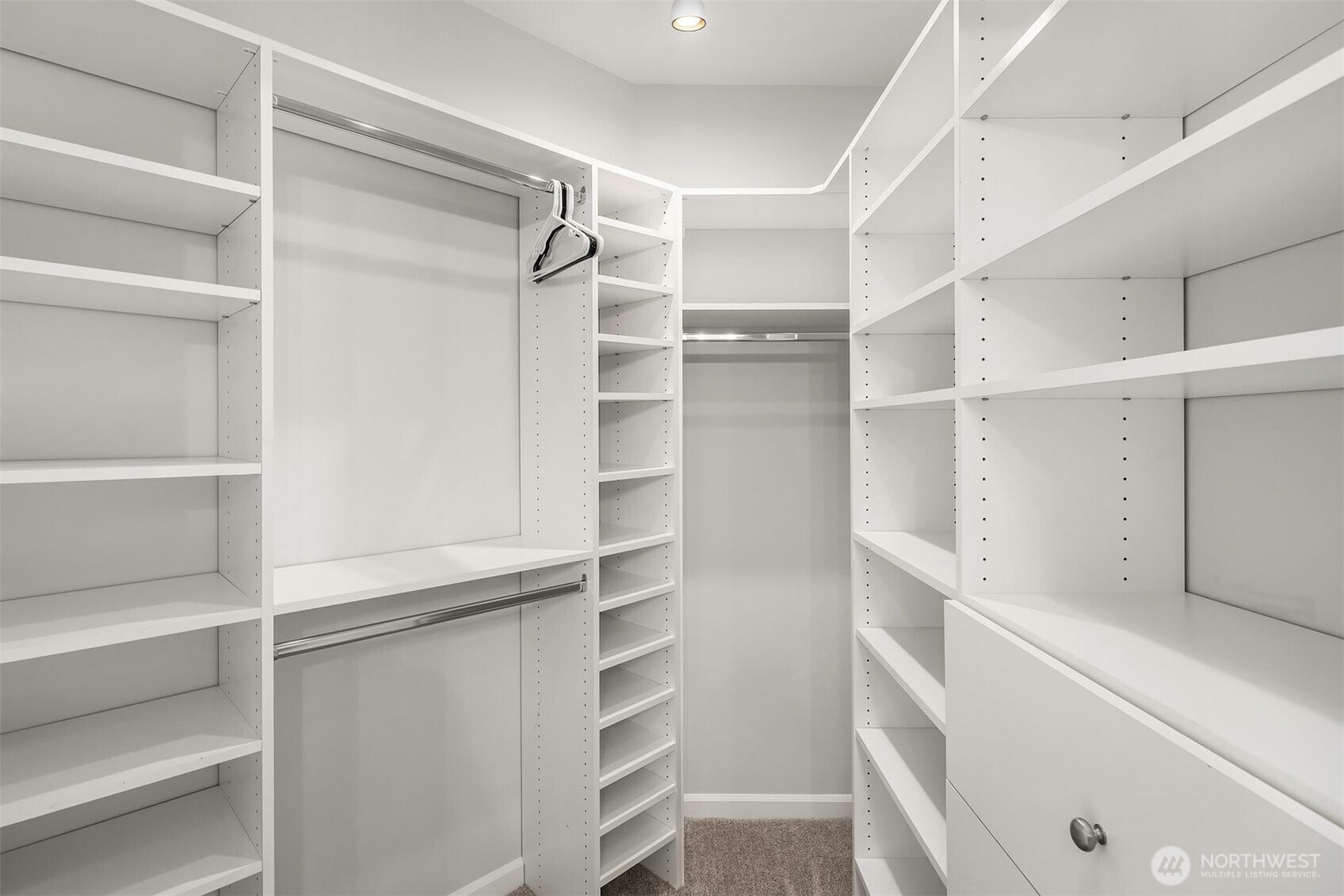 4343 Roosevelt Way NE, #601, Seattle, WA 98105 4343 Roosevelt Way NE, #601, Seattle, WA 98105