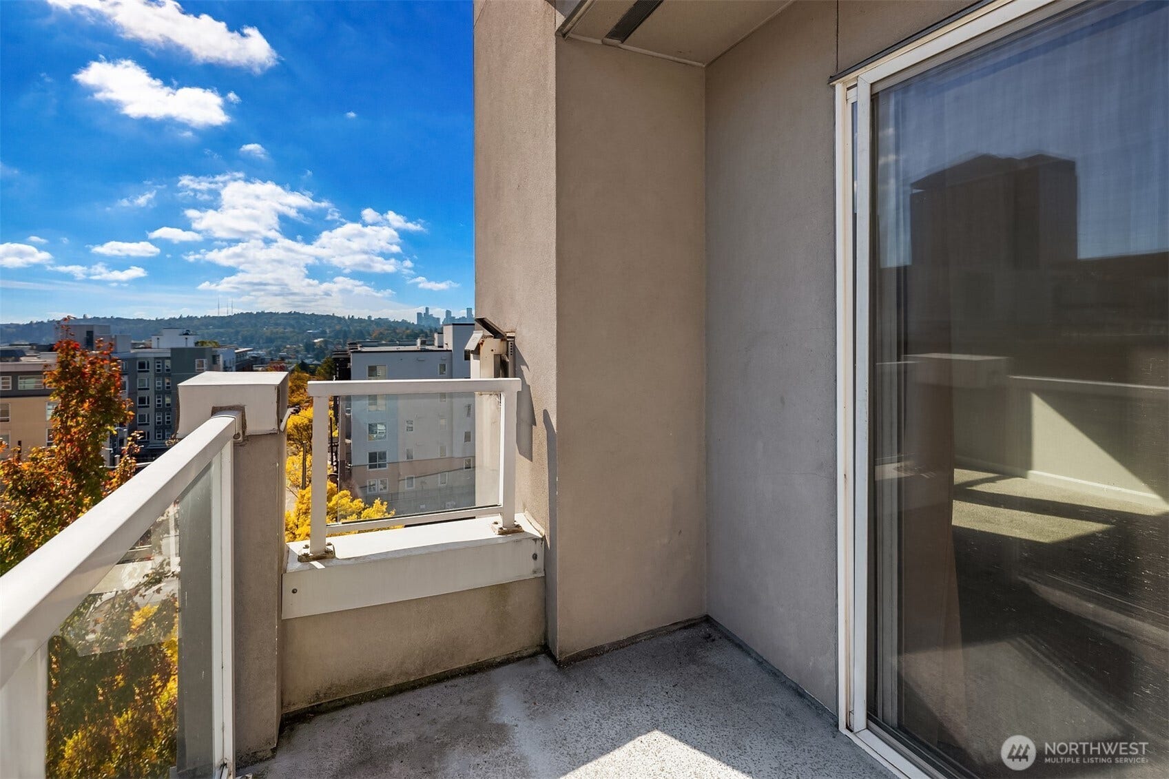 4343 Roosevelt Way NE, #601, Seattle, WA 98105 4343 Roosevelt Way NE, #601, Seattle, WA 98105