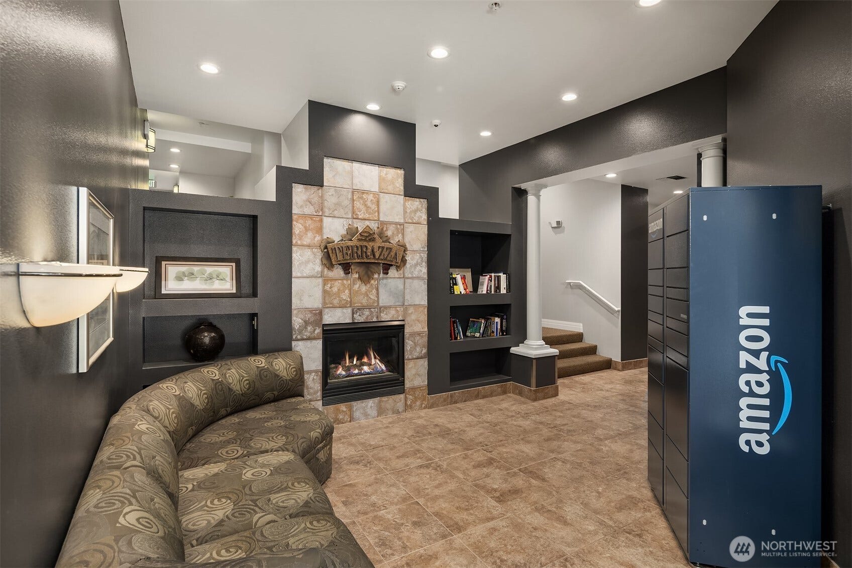 4343 Roosevelt Way NE, #601, Seattle, WA 98105 4343 Roosevelt Way NE, #601, Seattle, WA 98105