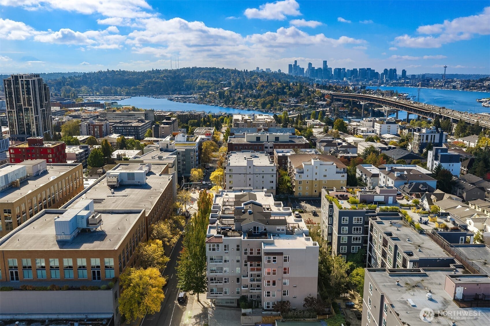 4343 Roosevelt Way NE, #601, Seattle, WA 98105 4343 Roosevelt Way NE, #601, Seattle, WA 98105