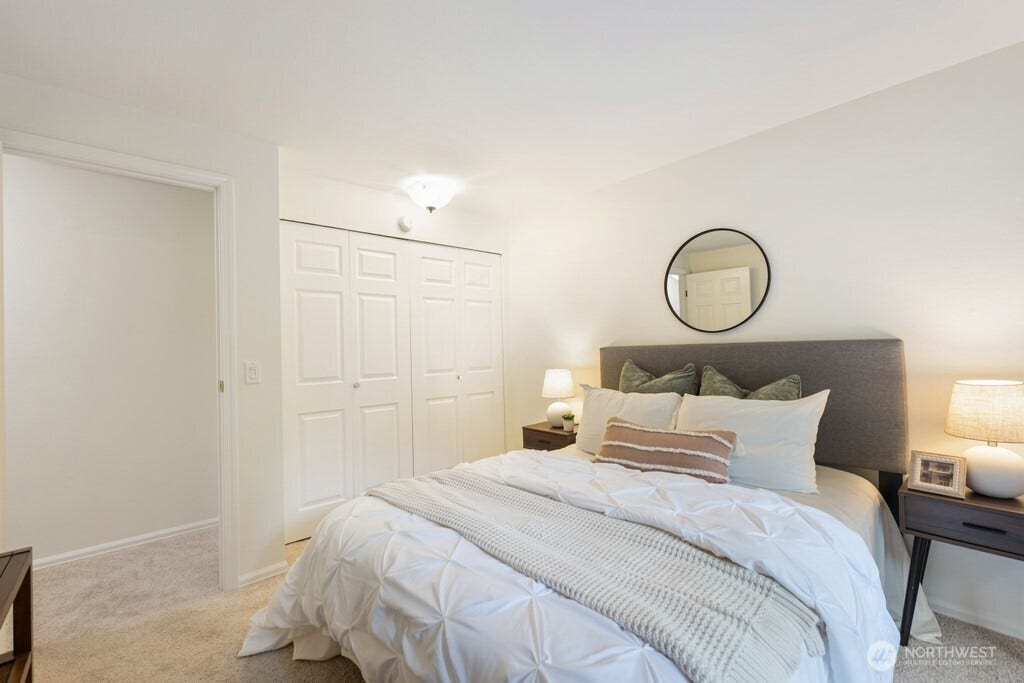 16817 NE 91st Street, Redmond, WA 98052 16817 NE 91st Street, Redmond, WA 98052