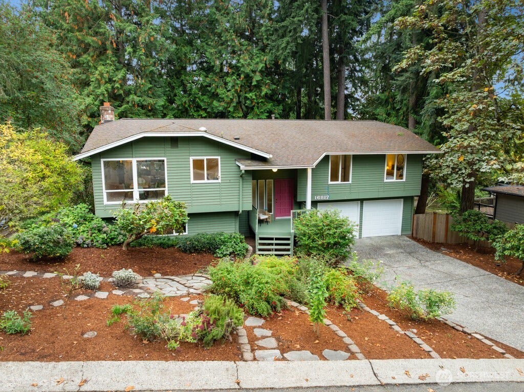 16817 NE 91st Street, Redmond, WA 98052 Quiet cul-de-sac only blocks from Downtown Redmond