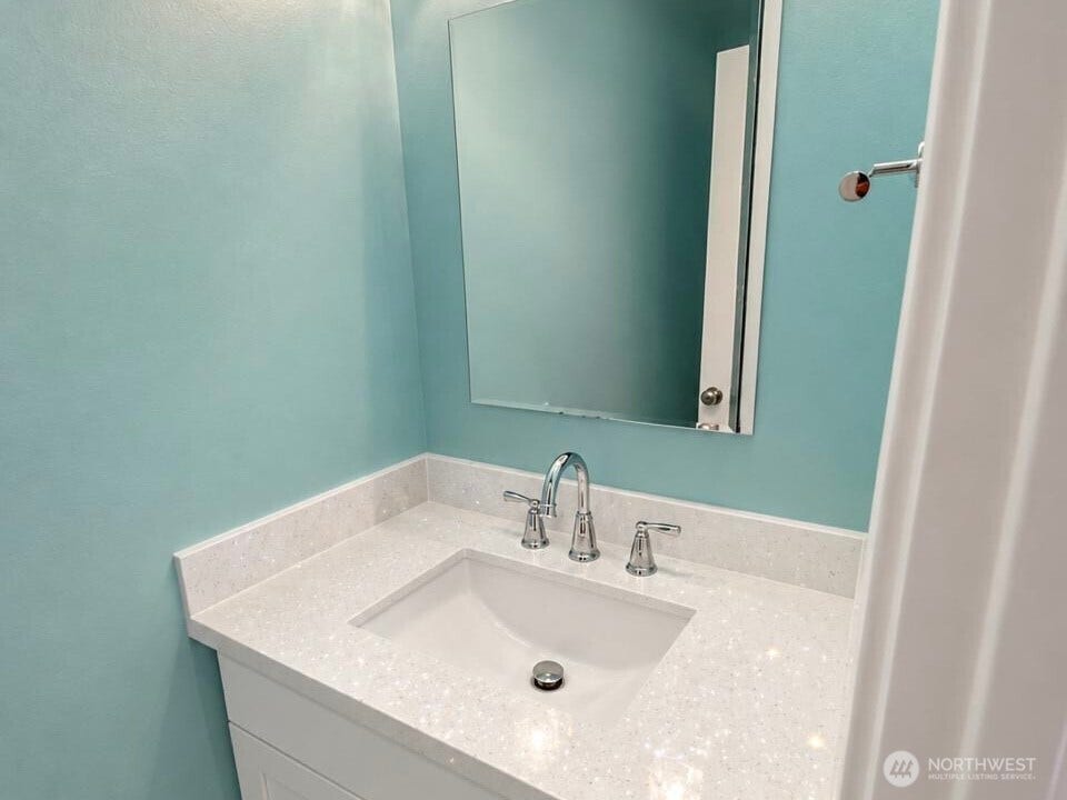 6356 138th Avenue NE, #211, Redmond, WA 98052 6356 138th Avenue NE, #211, Redmond, WA 98052