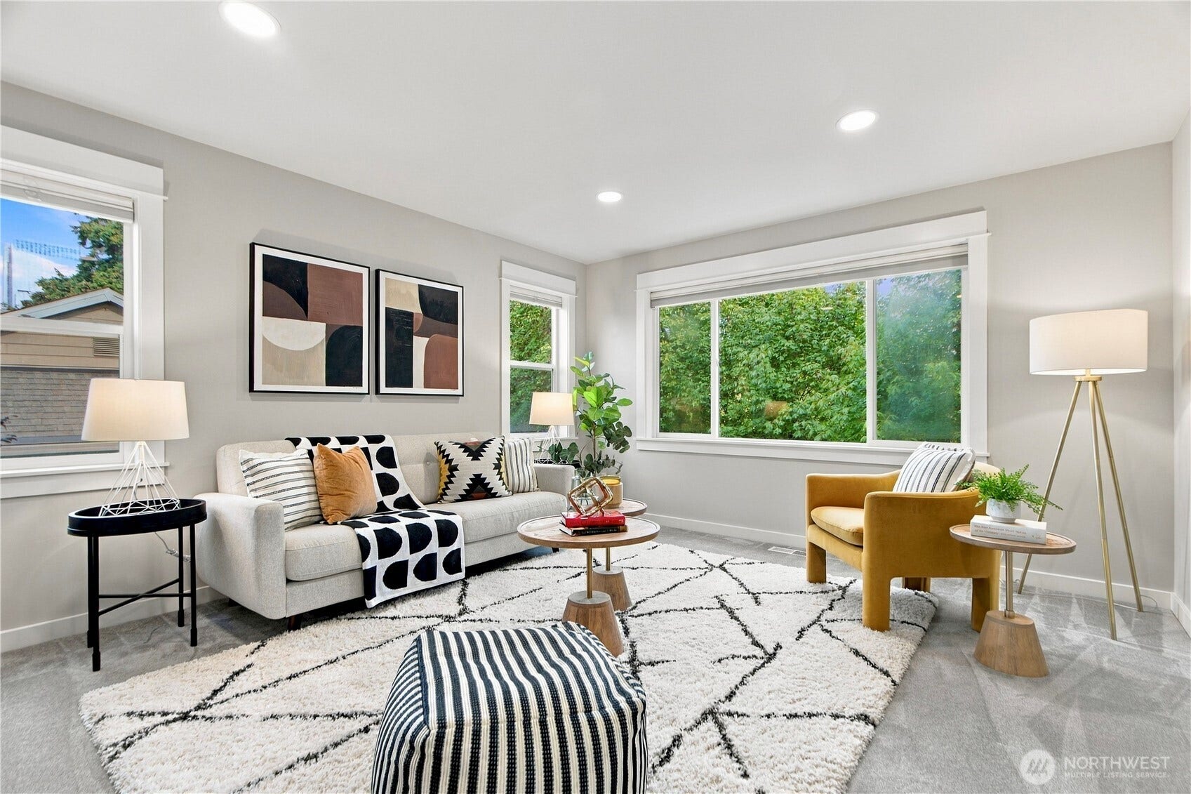 208 107th Place SE, Bellevue, WA 98004 208 107th Place SE, Bellevue, WA 98004