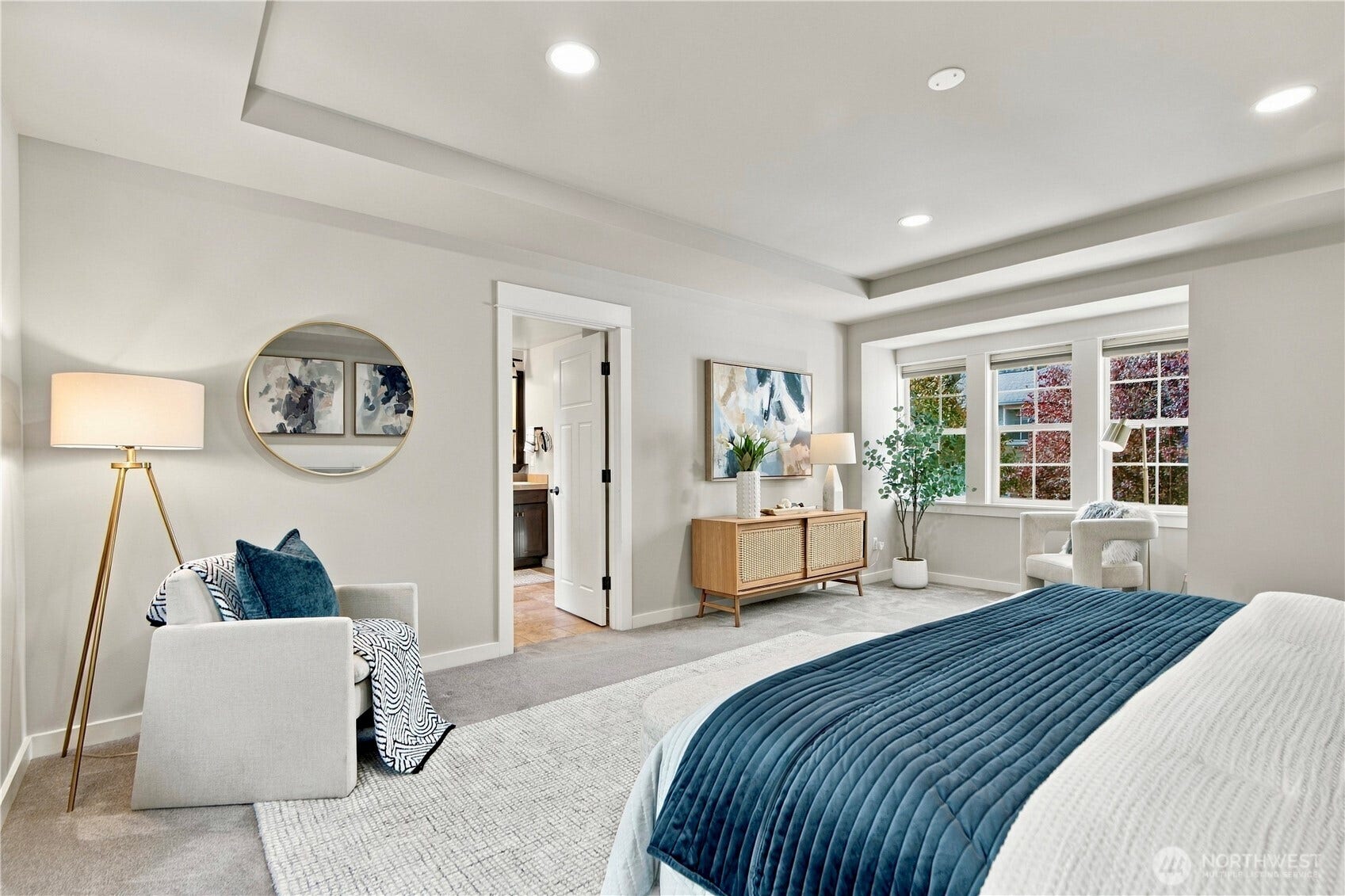 208 107th Place SE, Bellevue, WA 98004 208 107th Place SE, Bellevue, WA 98004