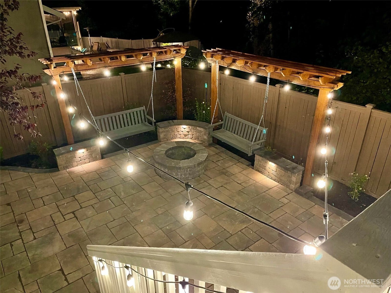 208 107th Place SE, Bellevue, WA 98004 208 107th Place SE, Bellevue, WA 98004