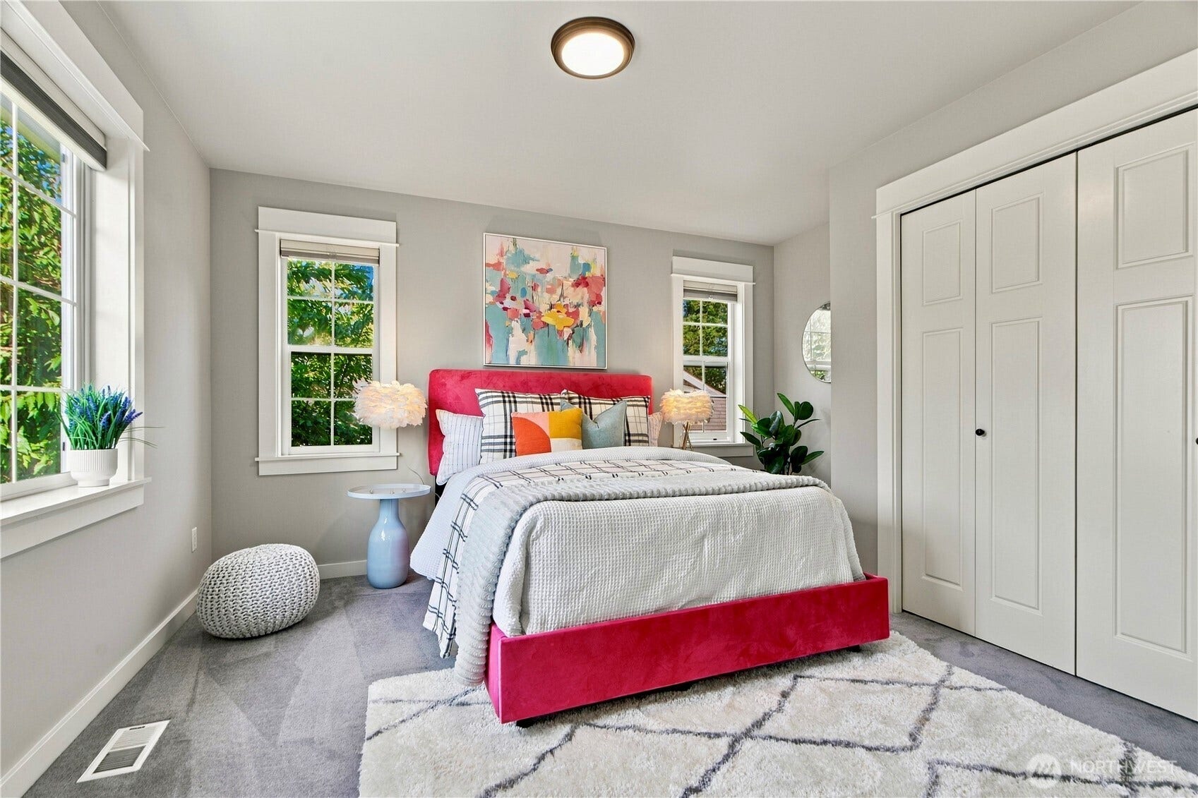 208 107th Place SE, Bellevue, WA 98004 208 107th Place SE, Bellevue, WA 98004