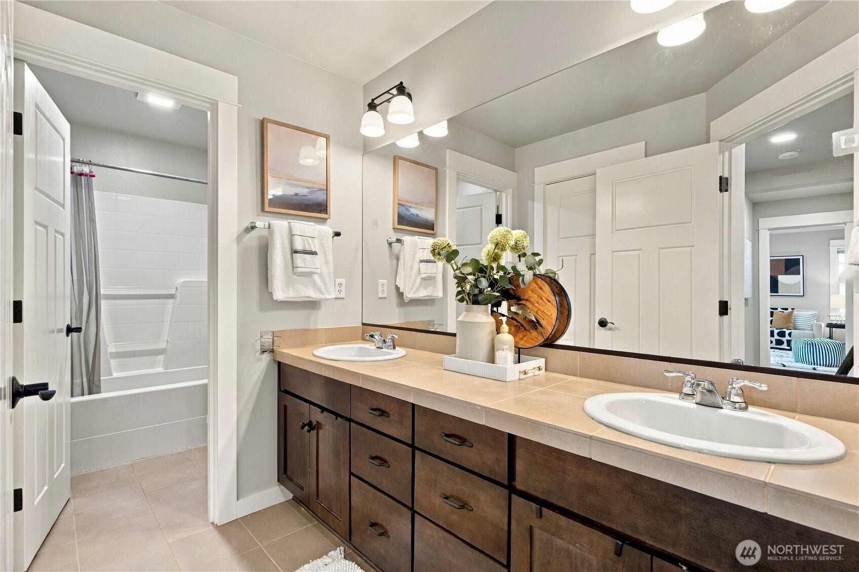 208 107th Place SE, Bellevue, WA 98004 208 107th Place SE, Bellevue, WA 98004