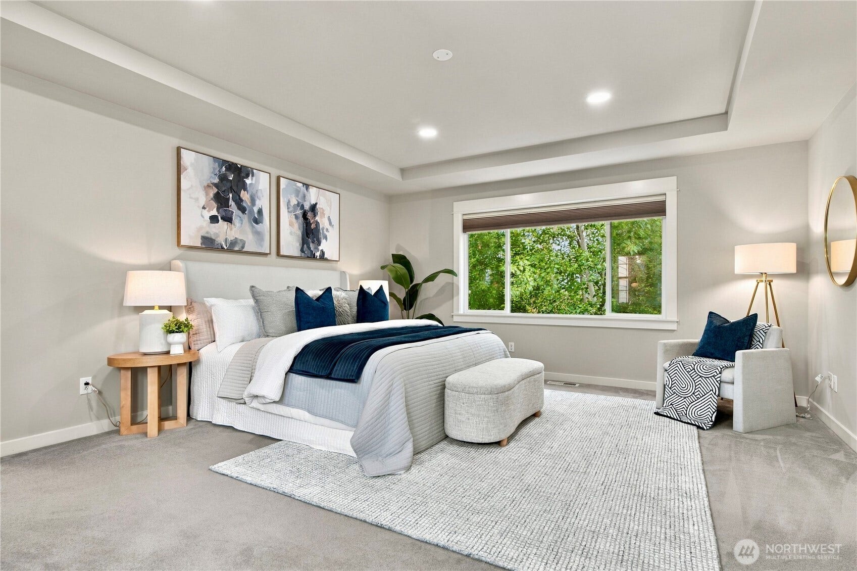 208 107th Place SE, Bellevue, WA 98004 208 107th Place SE, Bellevue, WA 98004