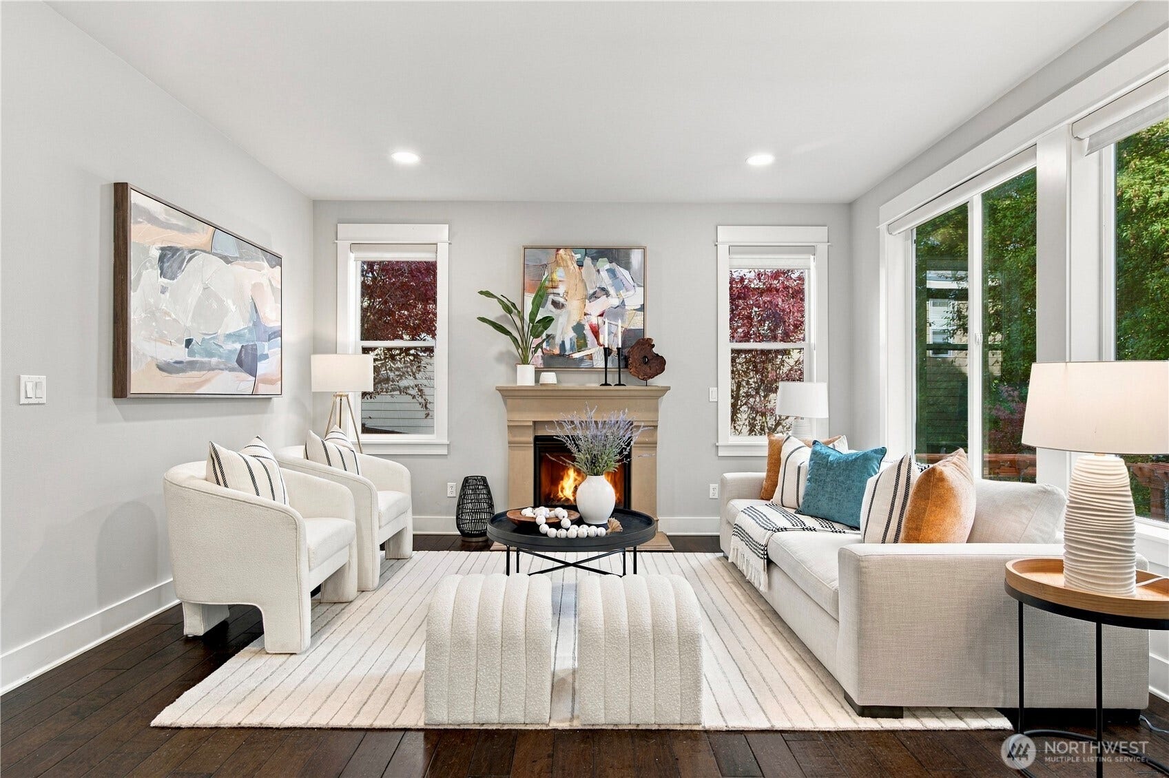 208 107th Place SE, Bellevue, WA 98004 208 107th Place SE, Bellevue, WA 98004