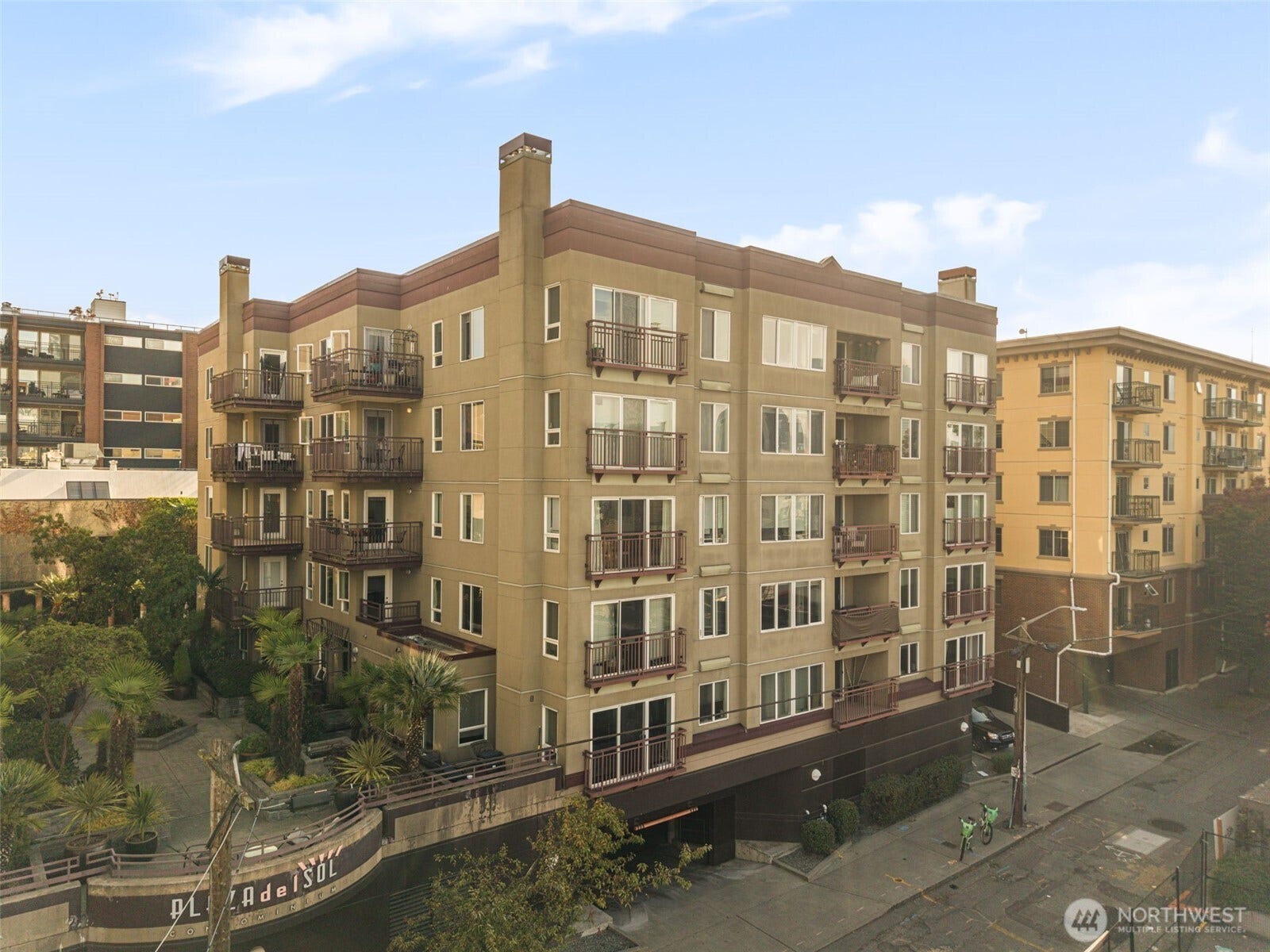 1711 E Olive Way, #413, Seattle, WA 98102