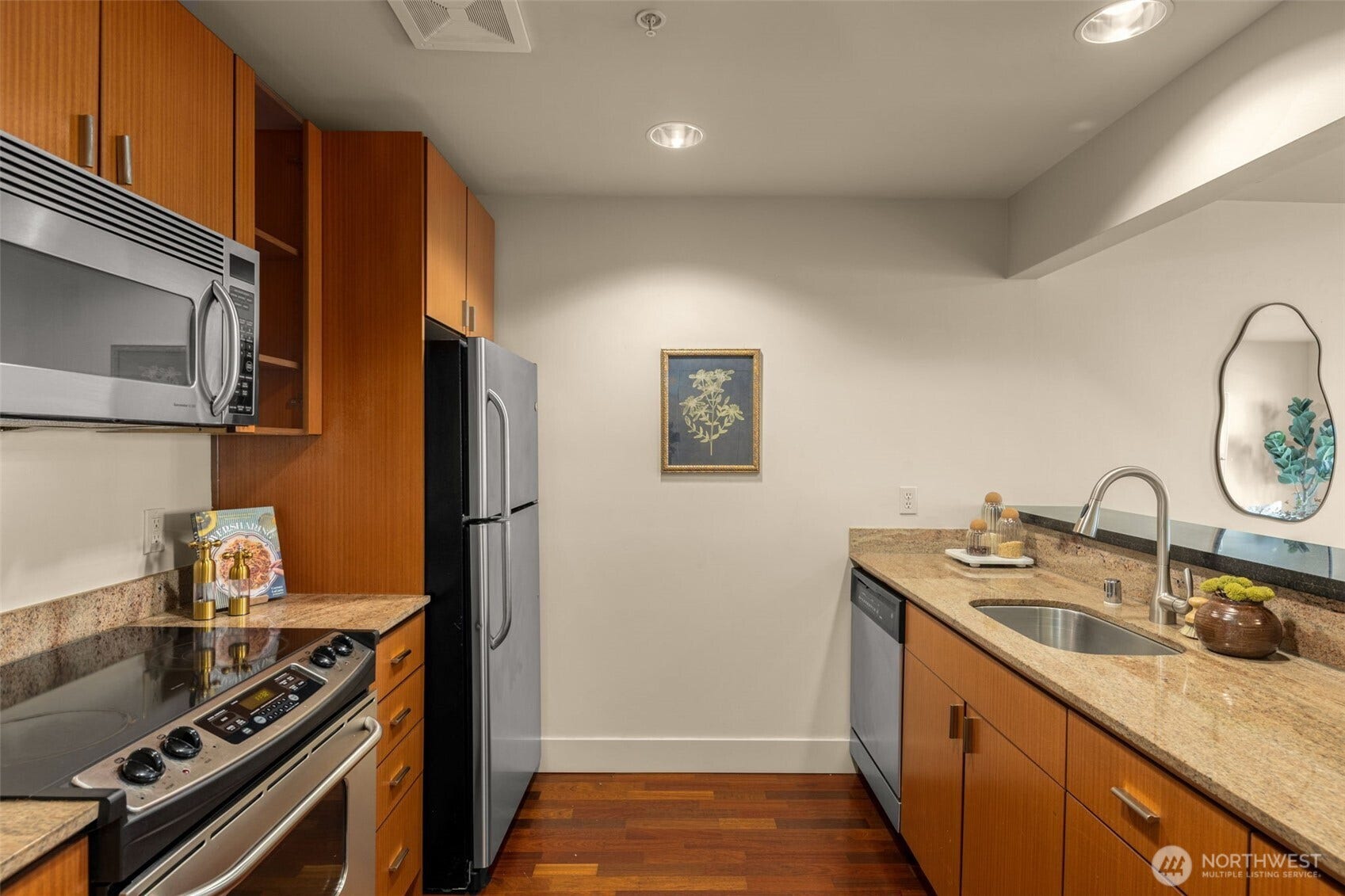 1711 E Olive Way, #413, Seattle, WA 98102