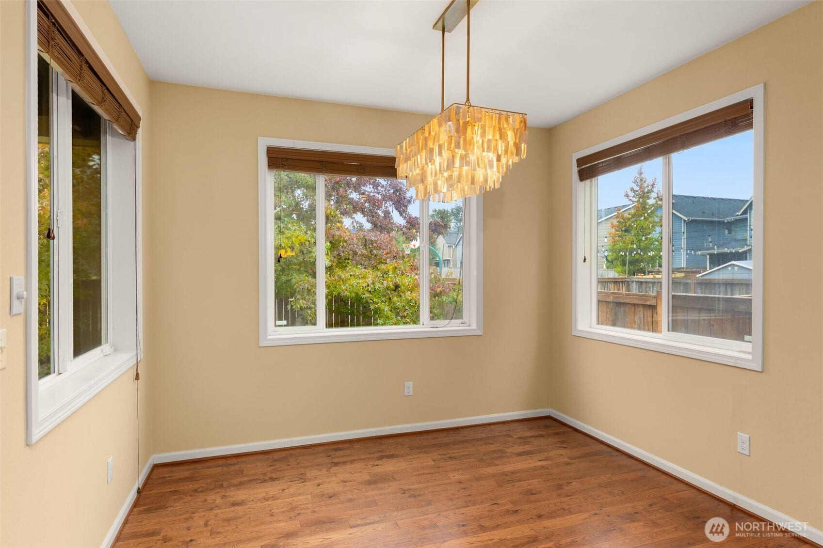 16418 82nd Avenue E, Puyallup, WA 98375 16418 82nd Avenue E, Puyallup, WA 98375