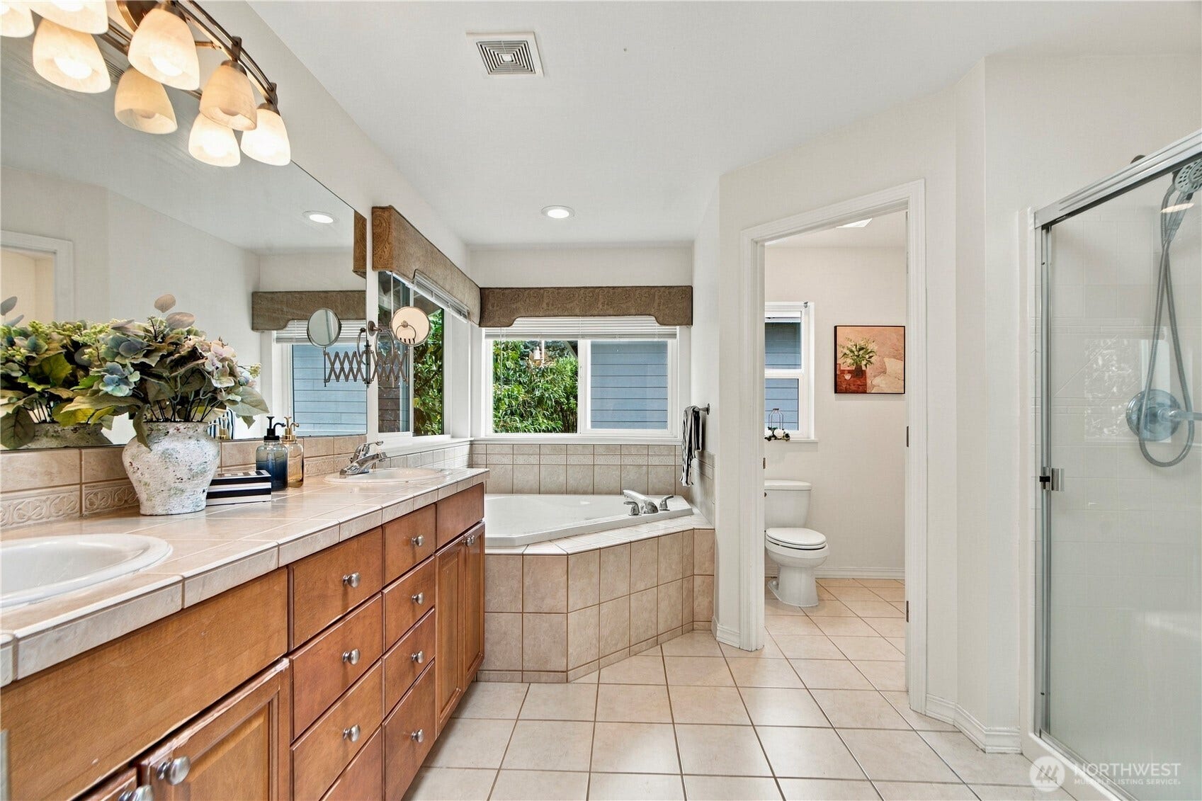 7924 NE 184th Street, Kenmore, WA 98028 7924 NE 184th Street, Kenmore, WA 98028