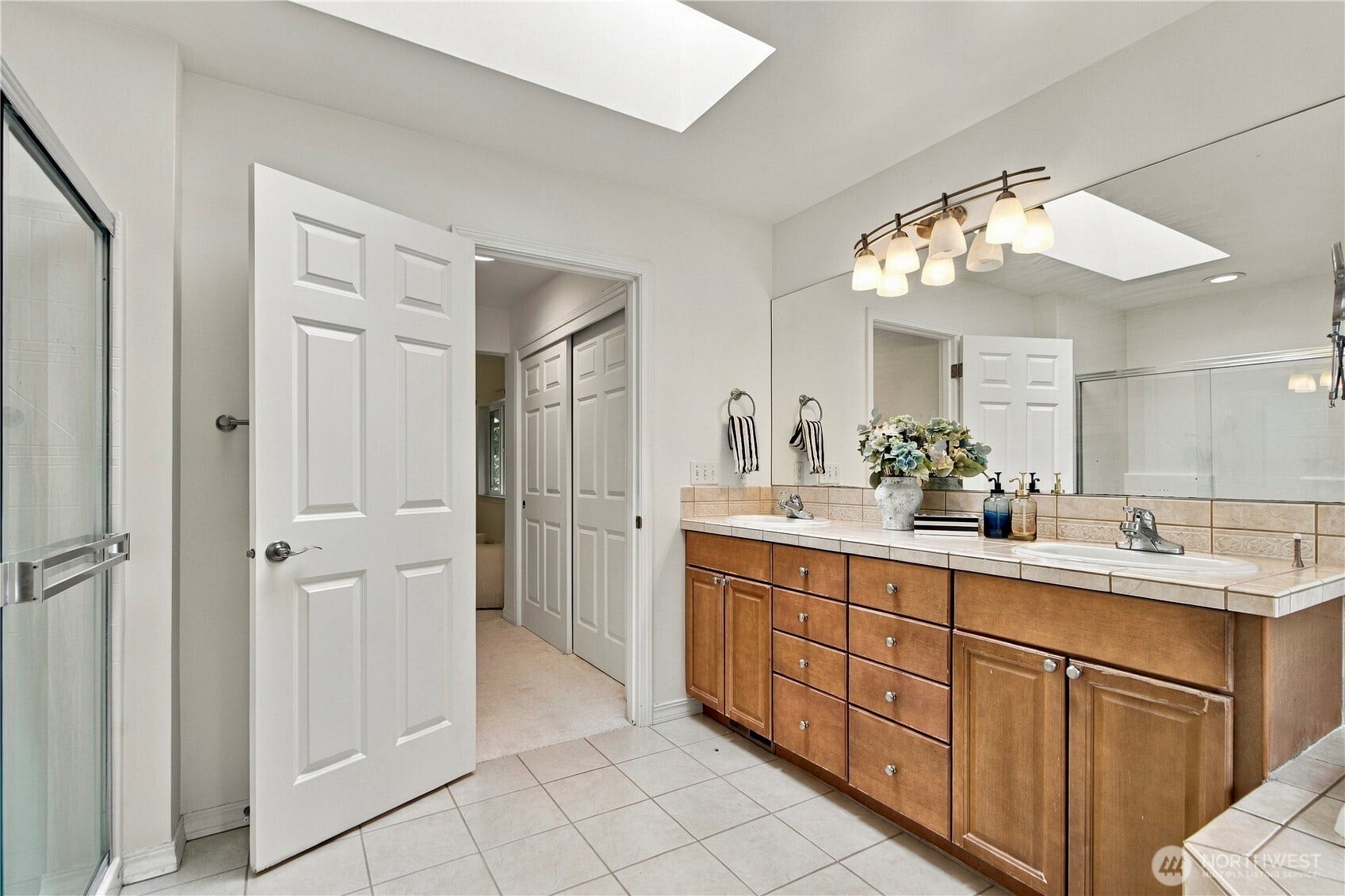 7924 NE 184th Street, Kenmore, WA 98028 7924 NE 184th Street, Kenmore, WA 98028