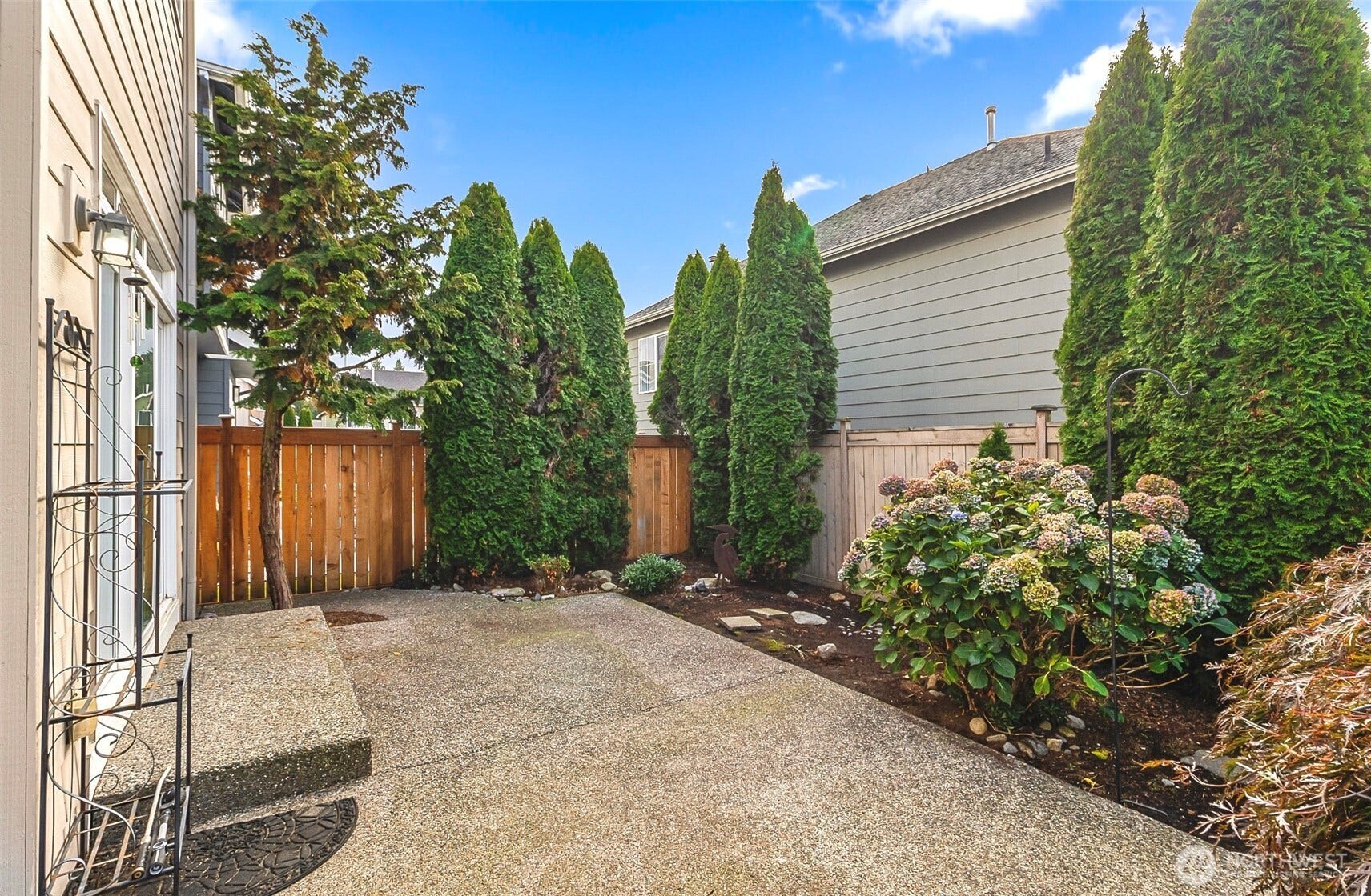 1128 77th Drive SE, Lake Stevens, WA 98258