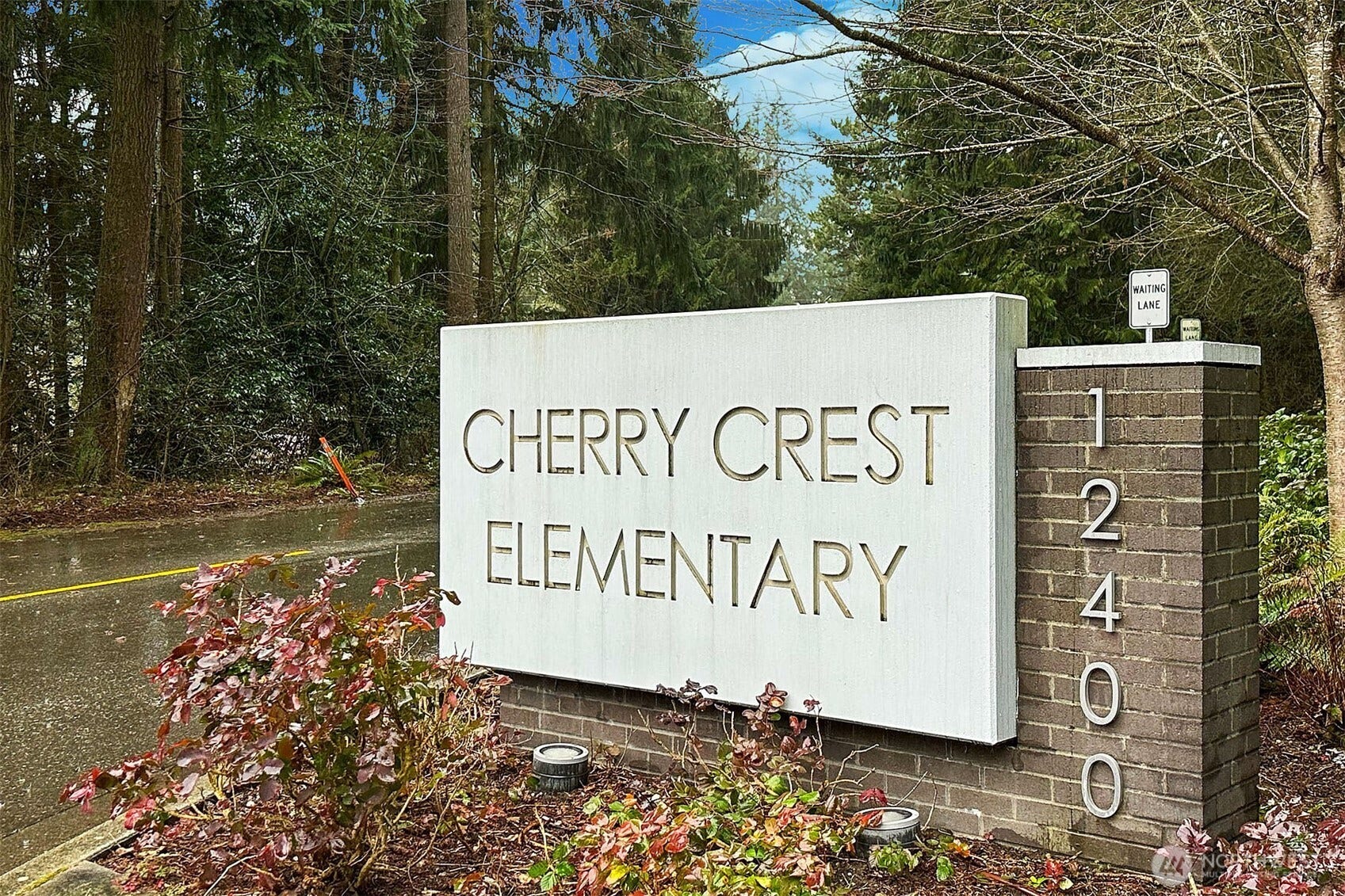 A few blocks to sought-after Cherry Crest Elementary