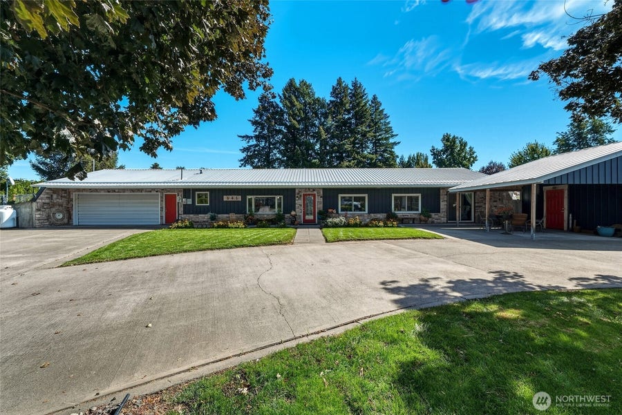 Property photo for 541 Arnold Lane, Waitsburg, WA