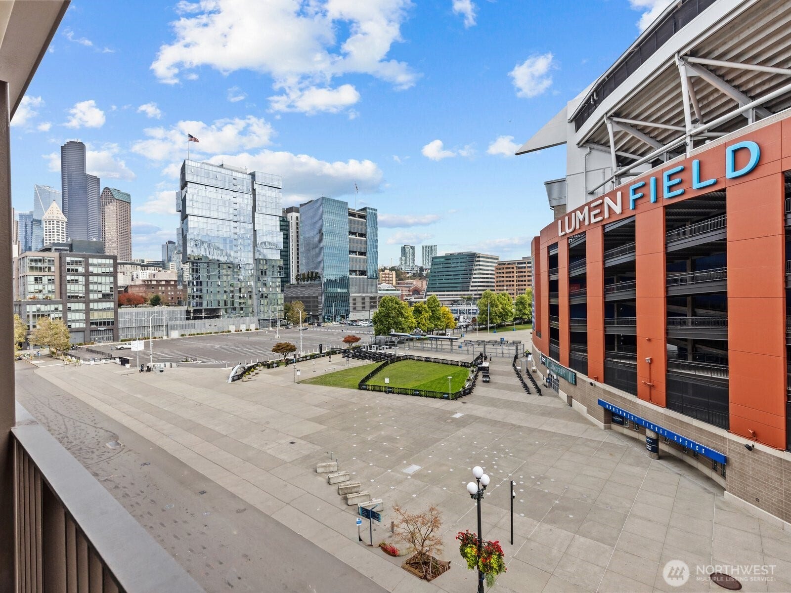 You'll also get to stare out at these gorgeous city views.