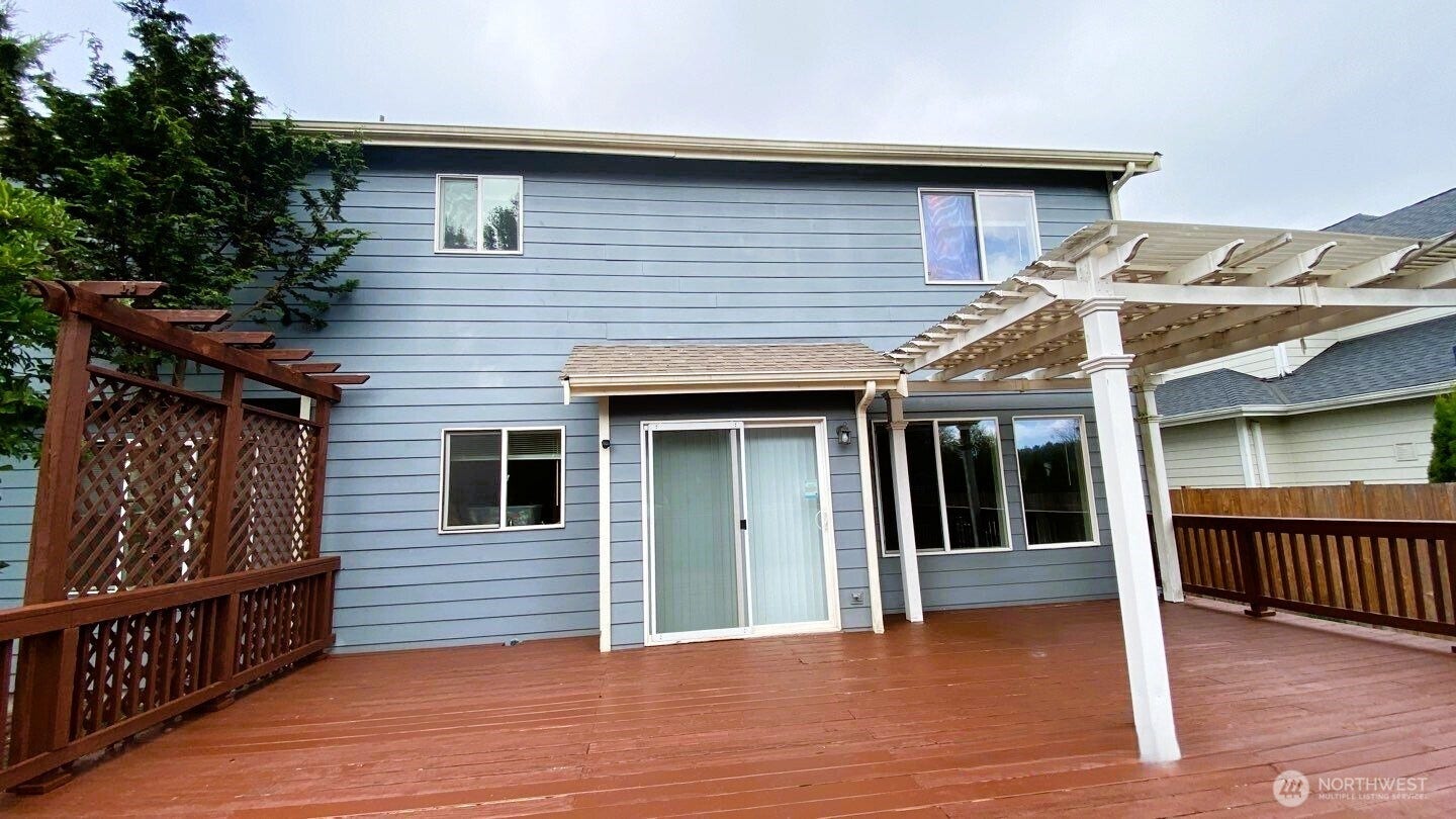 1116 Williams Street NW, Orting, WA 98360 1116 Williams Street NW, Orting, WA 98360
