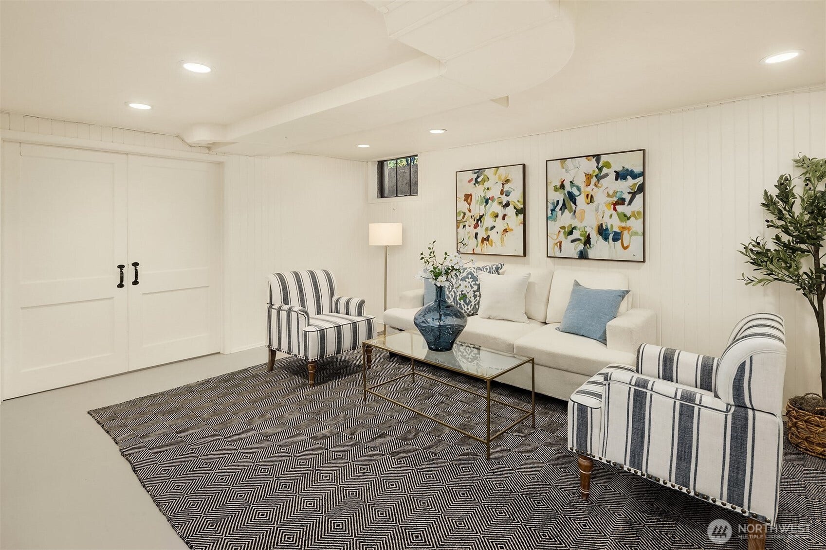 3938 NE Belvoir Place, Seattle, WA 98105 3938 NE Belvoir Place, Seattle, WA 98105