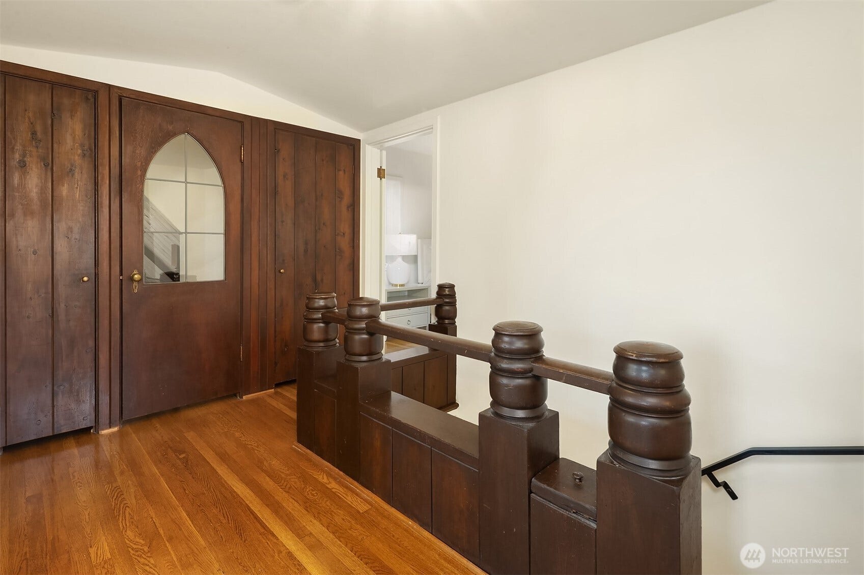 3938 NE Belvoir Place, Seattle, WA 98105 3938 NE Belvoir Place, Seattle, WA 98105