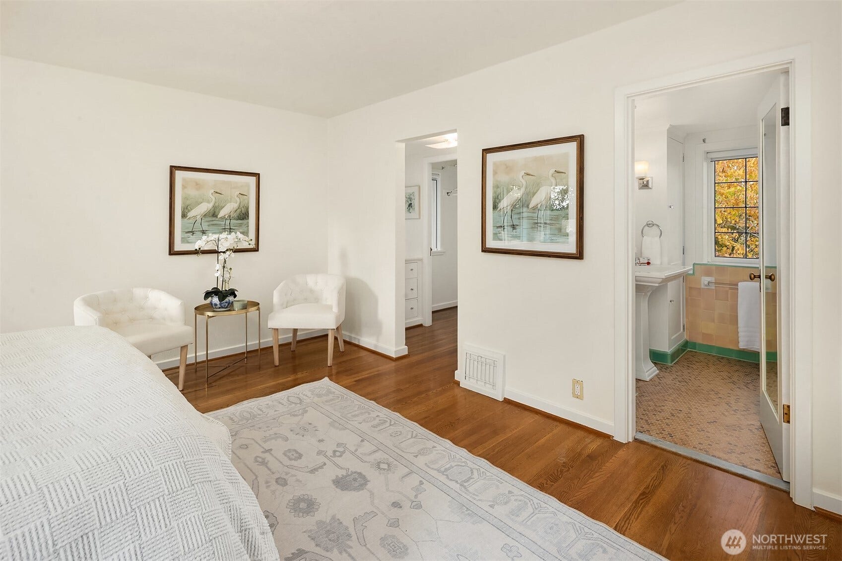 3938 NE Belvoir Place, Seattle, WA 98105 3938 NE Belvoir Place, Seattle, WA 98105