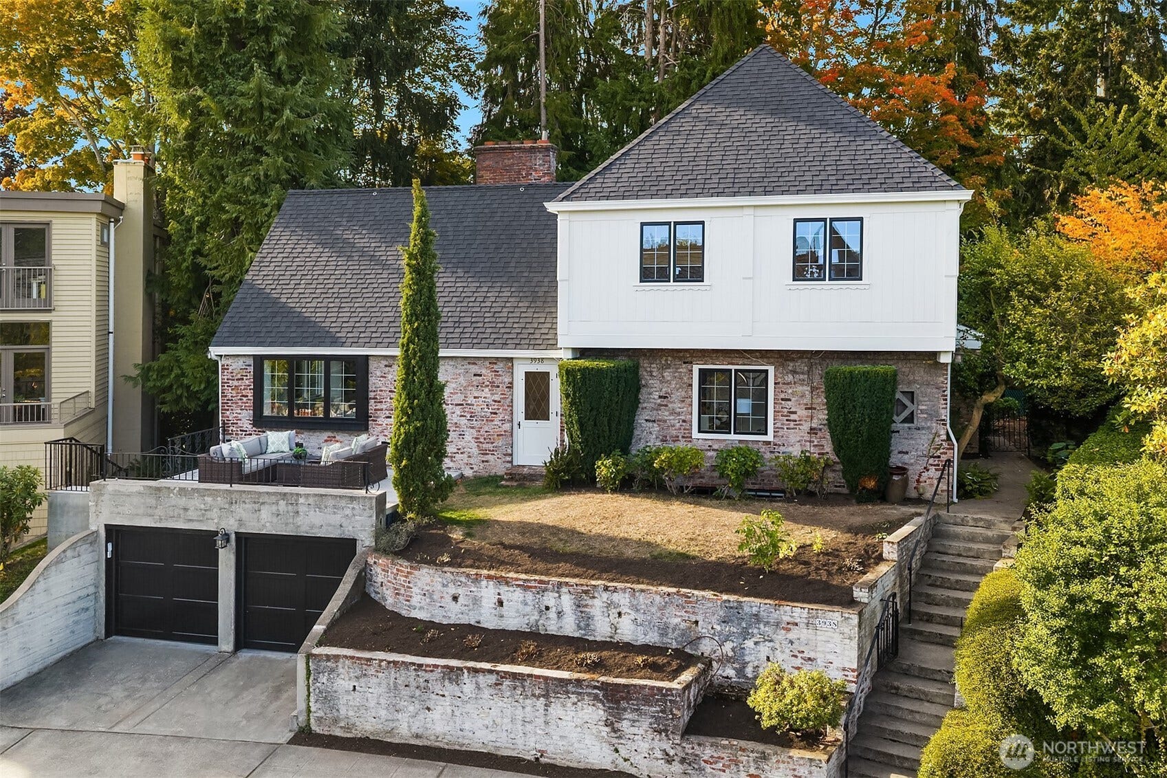 3938 NE Belvoir Place, Seattle, WA 98105 3938 NE Belvoir Place, Seattle, WA 98105