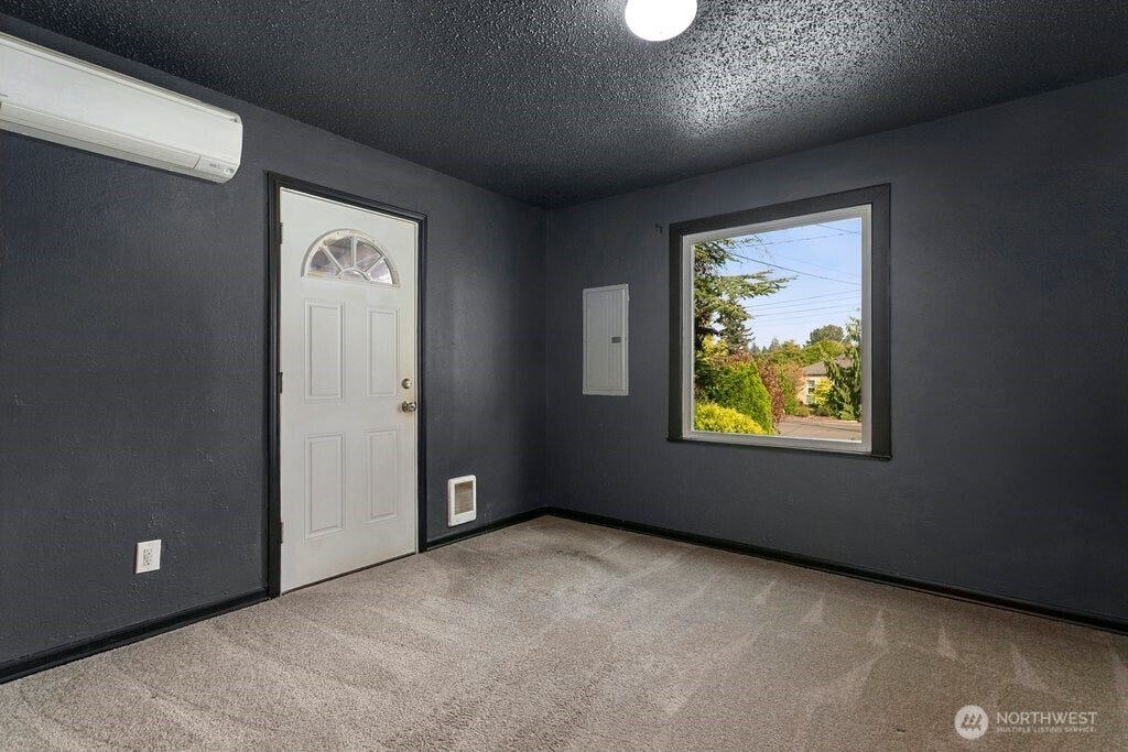 5434 McDacer Avenue, Tacoma, WA 98404 5434 McDacer Avenue, Tacoma, WA 98404