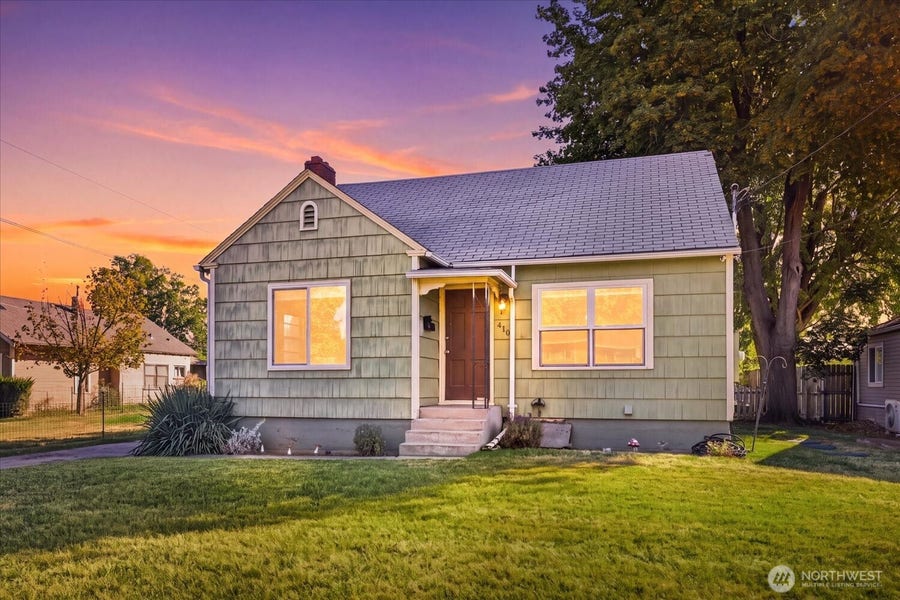 Property photo for 410 N College Avenue, College Place, WA