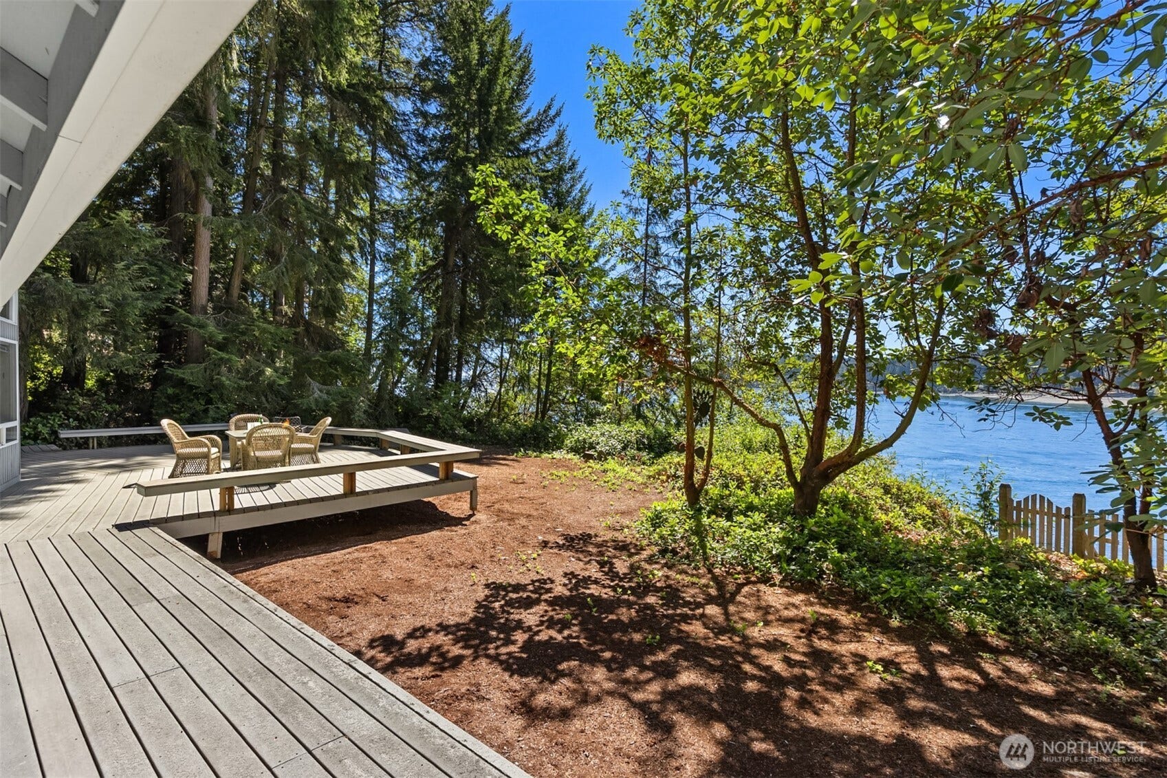 16273 Reitan Road NE, Bainbridge Island, WA 98110 16273 Reitan Road NE, Bainbridge Island, WA 98110