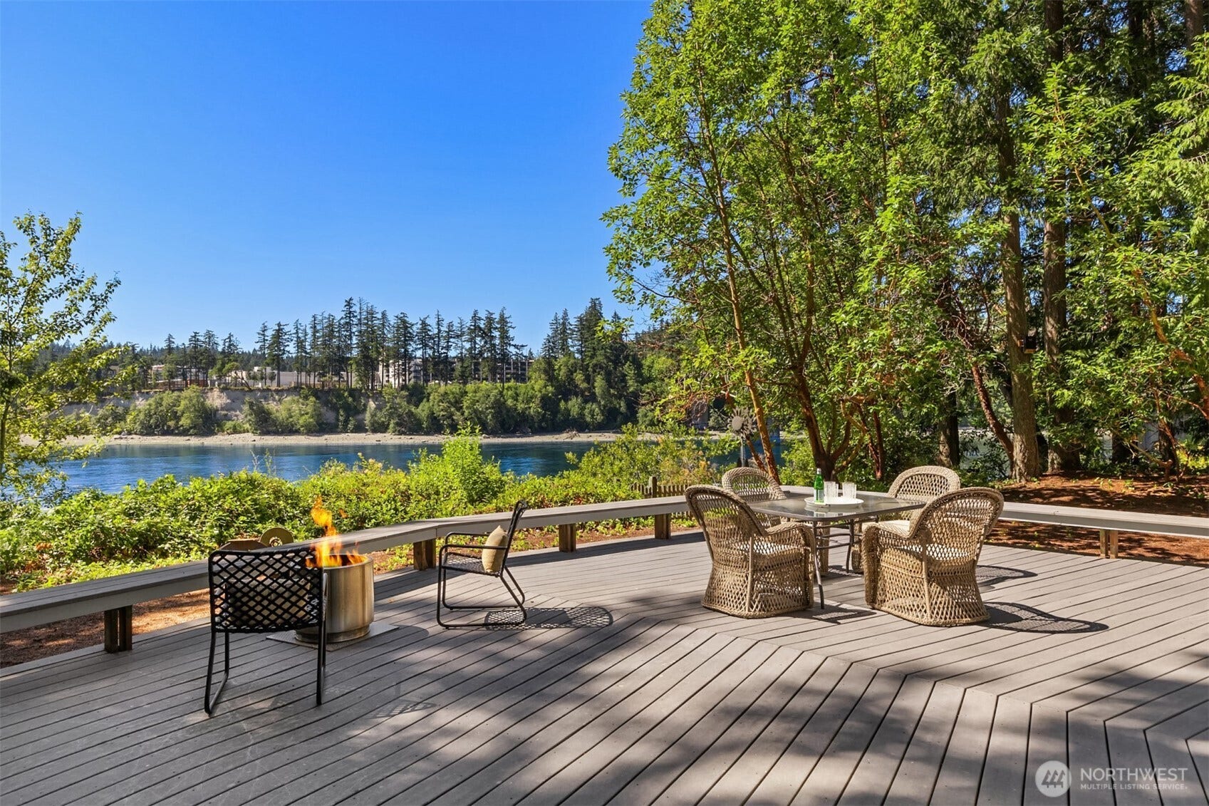 16273 Reitan Road NE, Bainbridge Island, WA 98110 16273 Reitan Road NE, Bainbridge Island, WA 98110