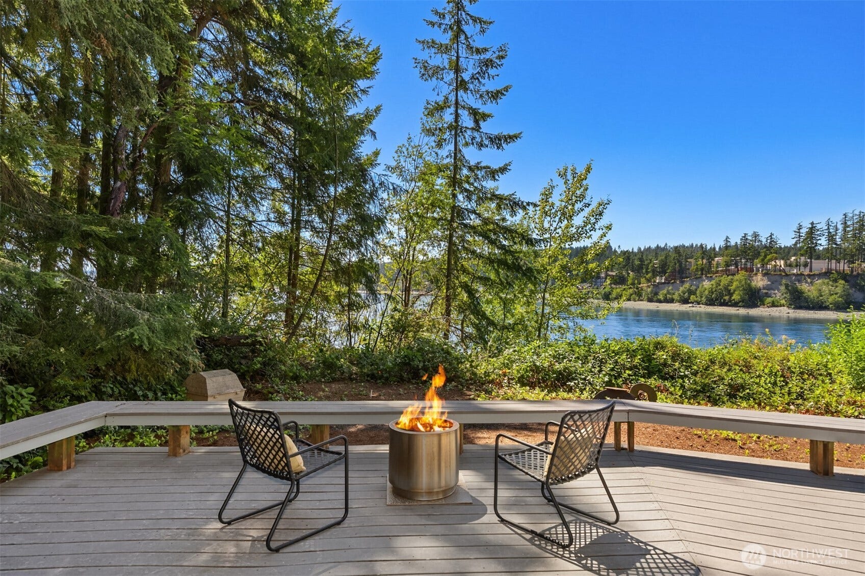 16273 Reitan Road NE, Bainbridge Island, WA 98110 16273 Reitan Road NE, Bainbridge Island, WA 98110