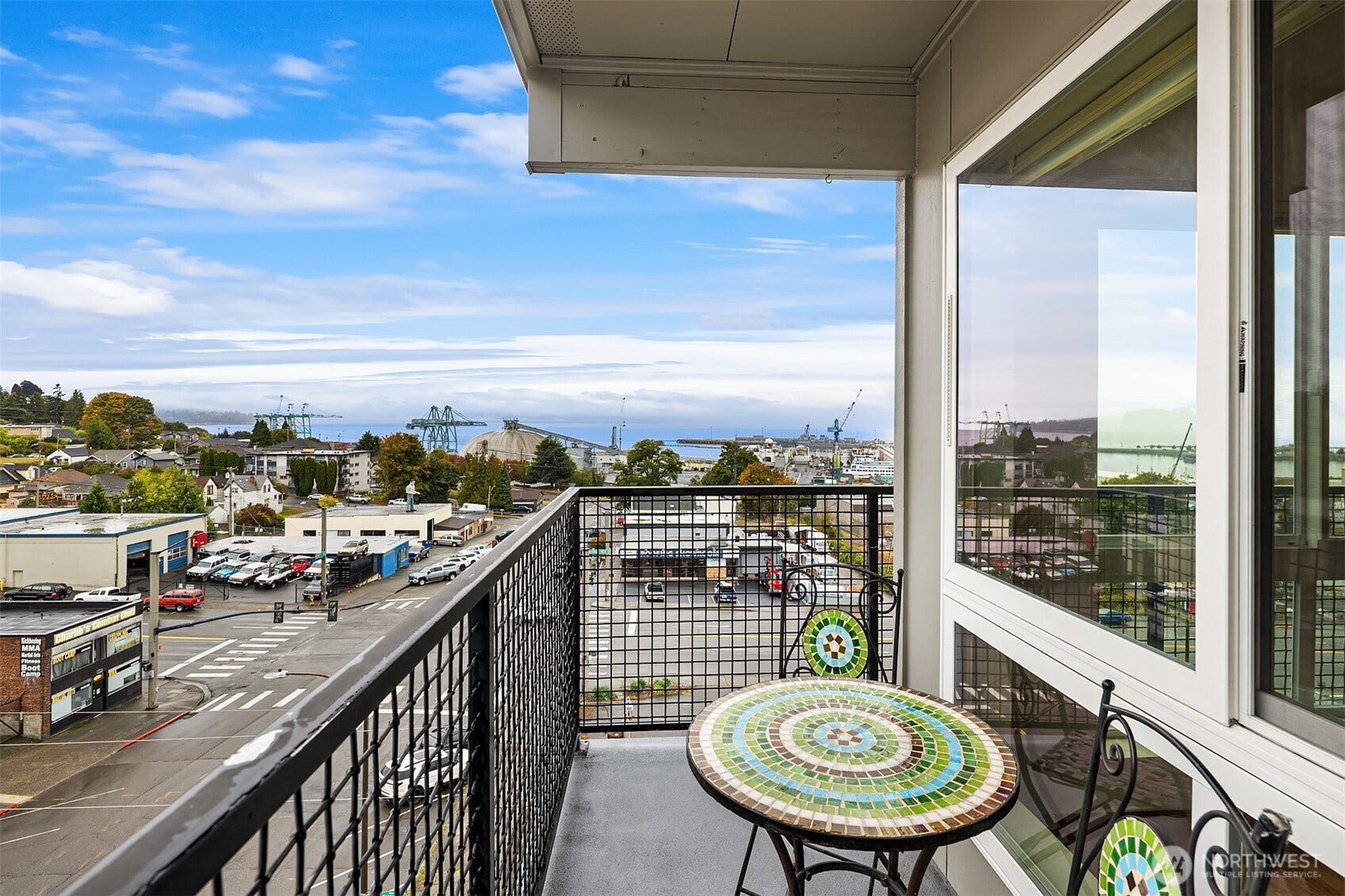 Balcony with views.