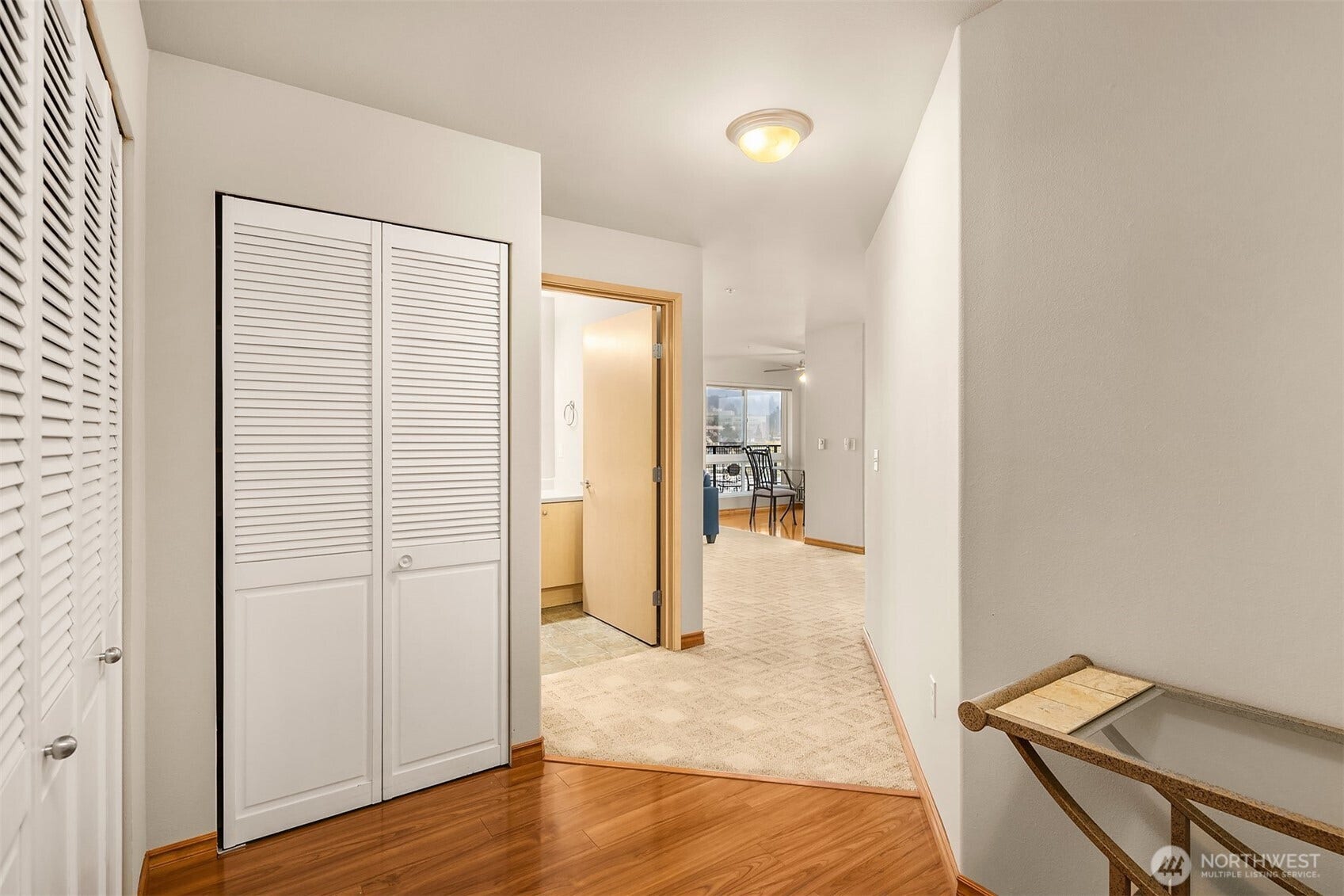 Spacious front entry.