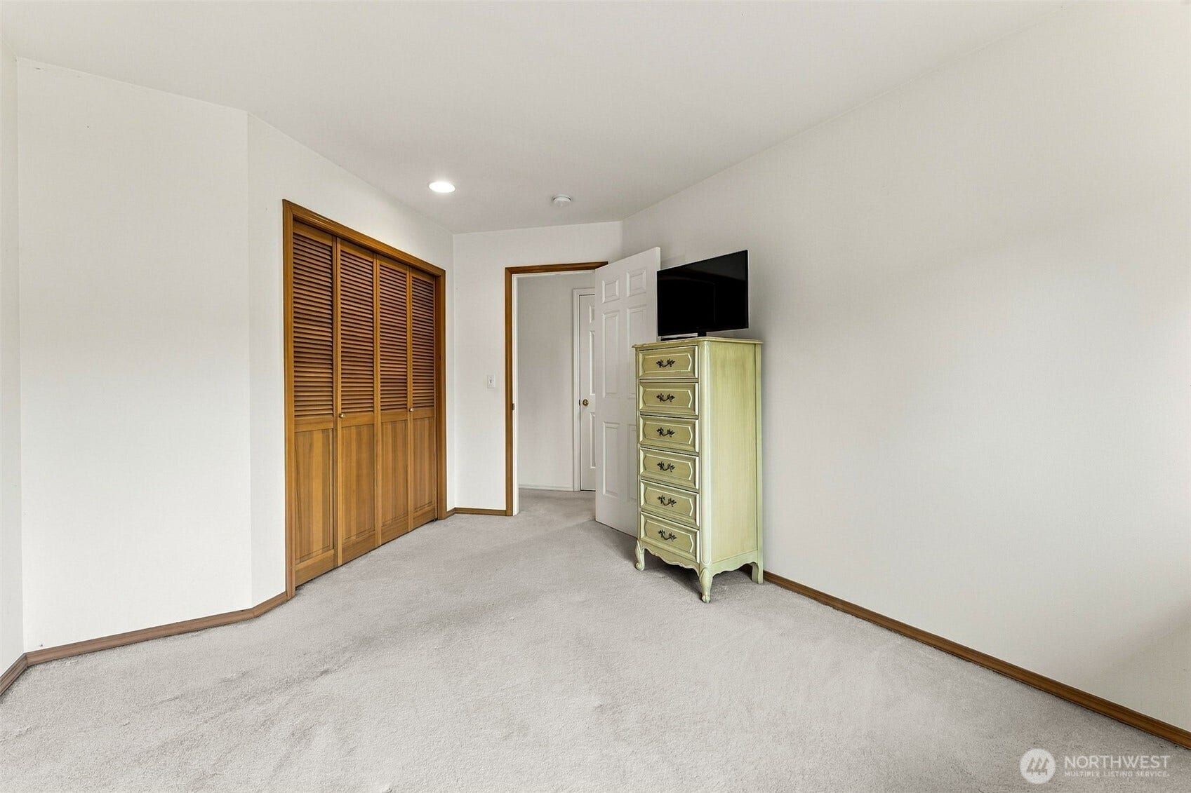2641 Thornhill Road, Puyallup, WA 98374
