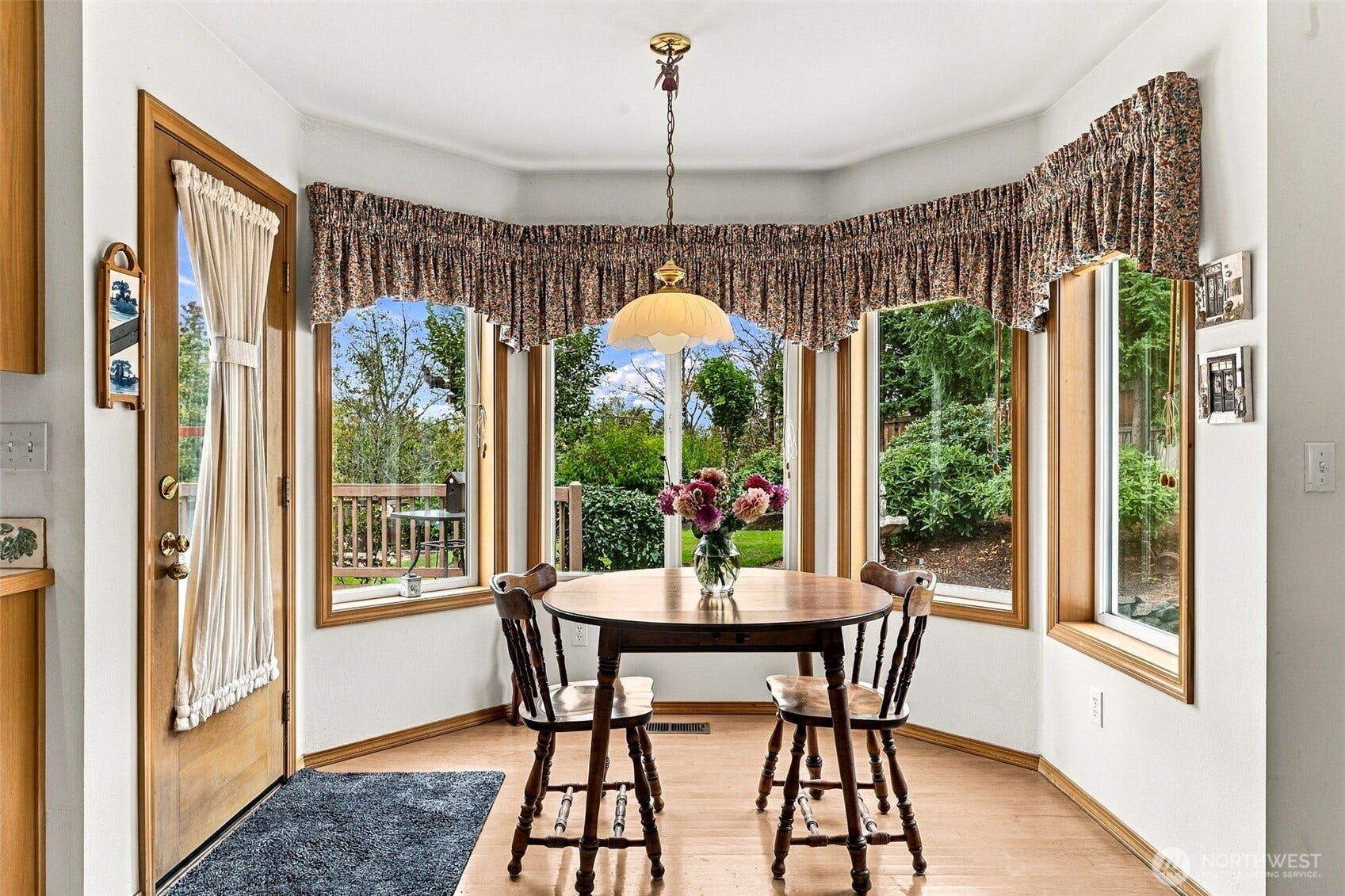2641 Thornhill Road, Puyallup, WA 98374