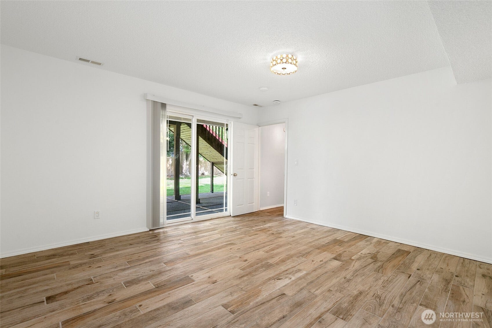 1709 2nd Street NE, Auburn, WA 98002 1709 2nd Street NE, Auburn, WA 98002