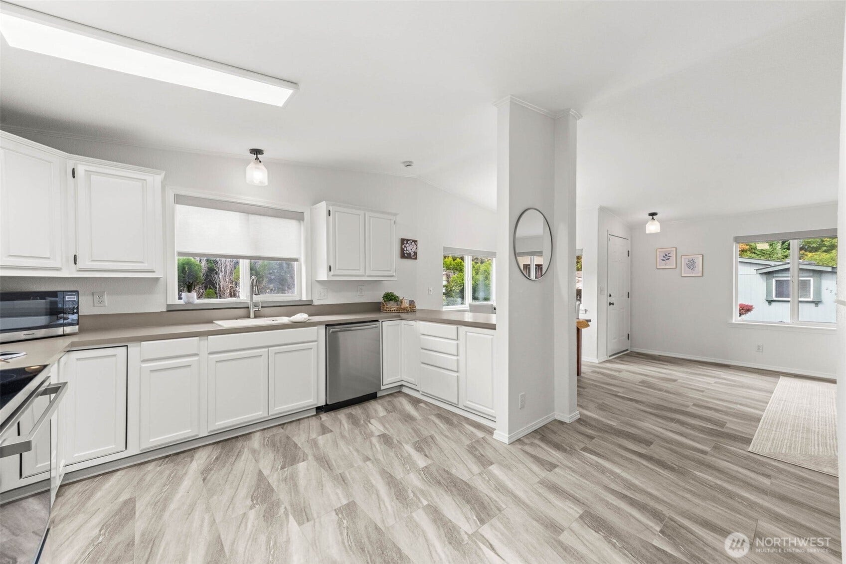 5081 E Gray Sea Eagle Lane SW, Tumwater, WA 98512 Oversized kitchen, so much room to move around.