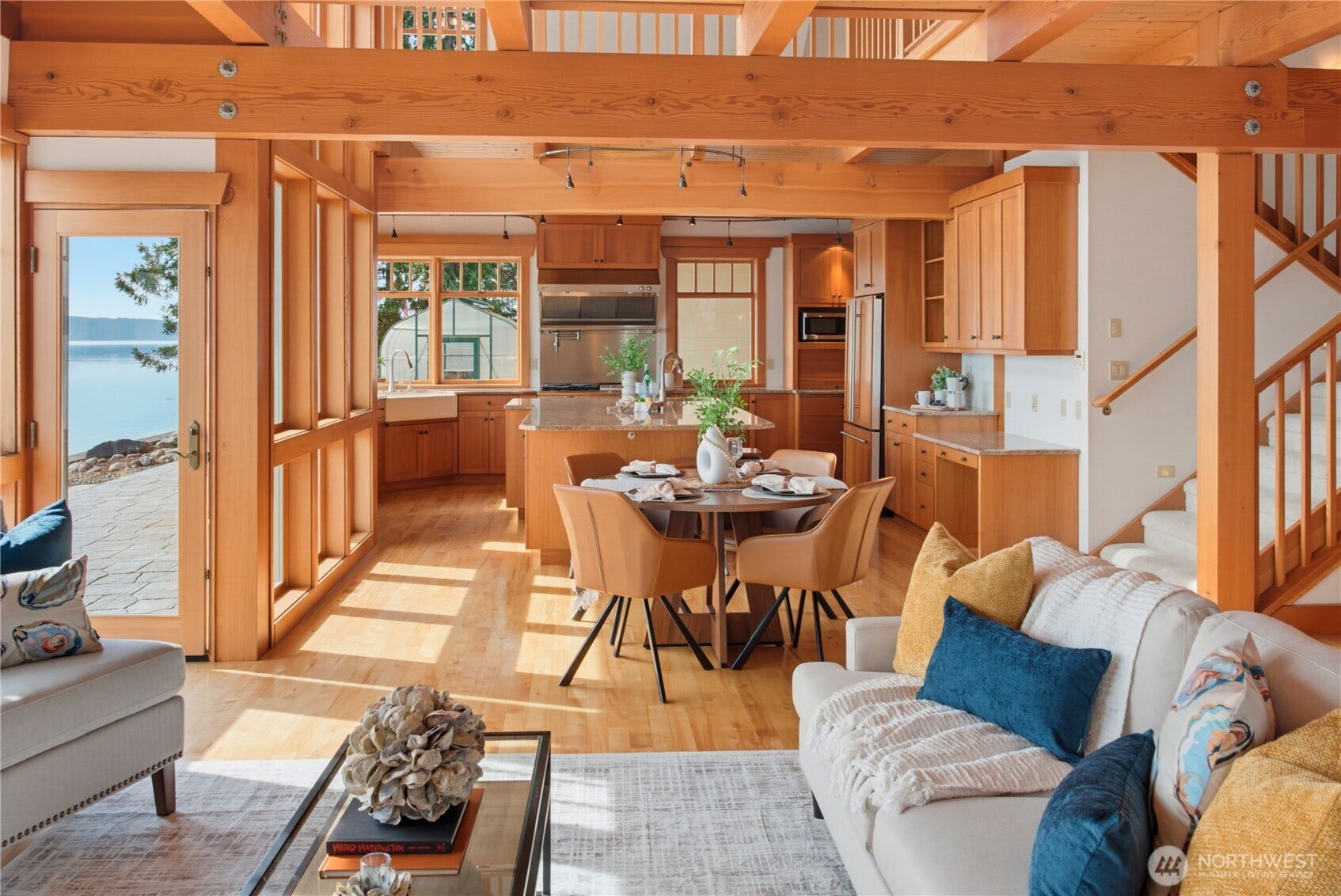 7241 NE North Shore Road, Belfair, WA 98528