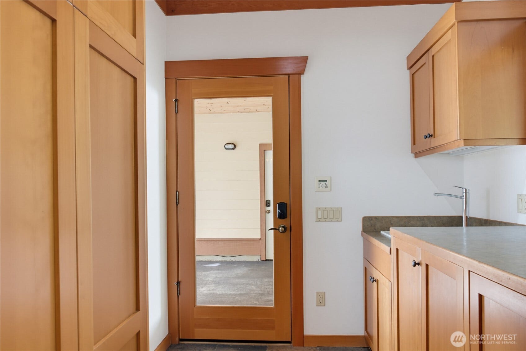 7241 NE North Shore Road, Belfair, WA 98528