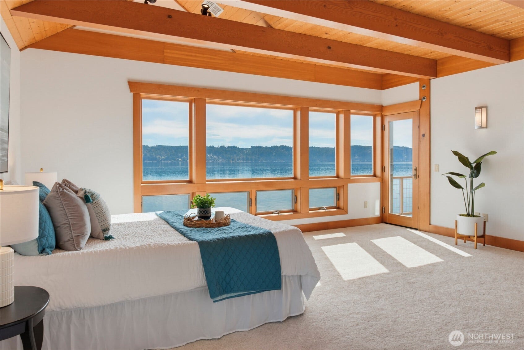 7241 NE North Shore Road, Belfair, WA 98528